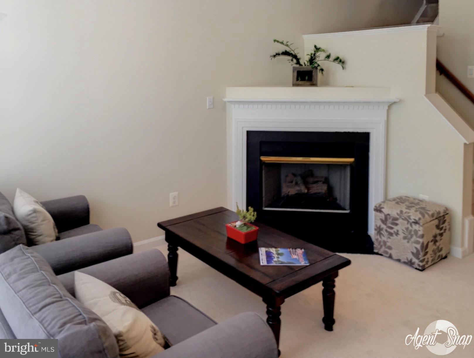 SIGNATURE AT BROADLANDS - Residential