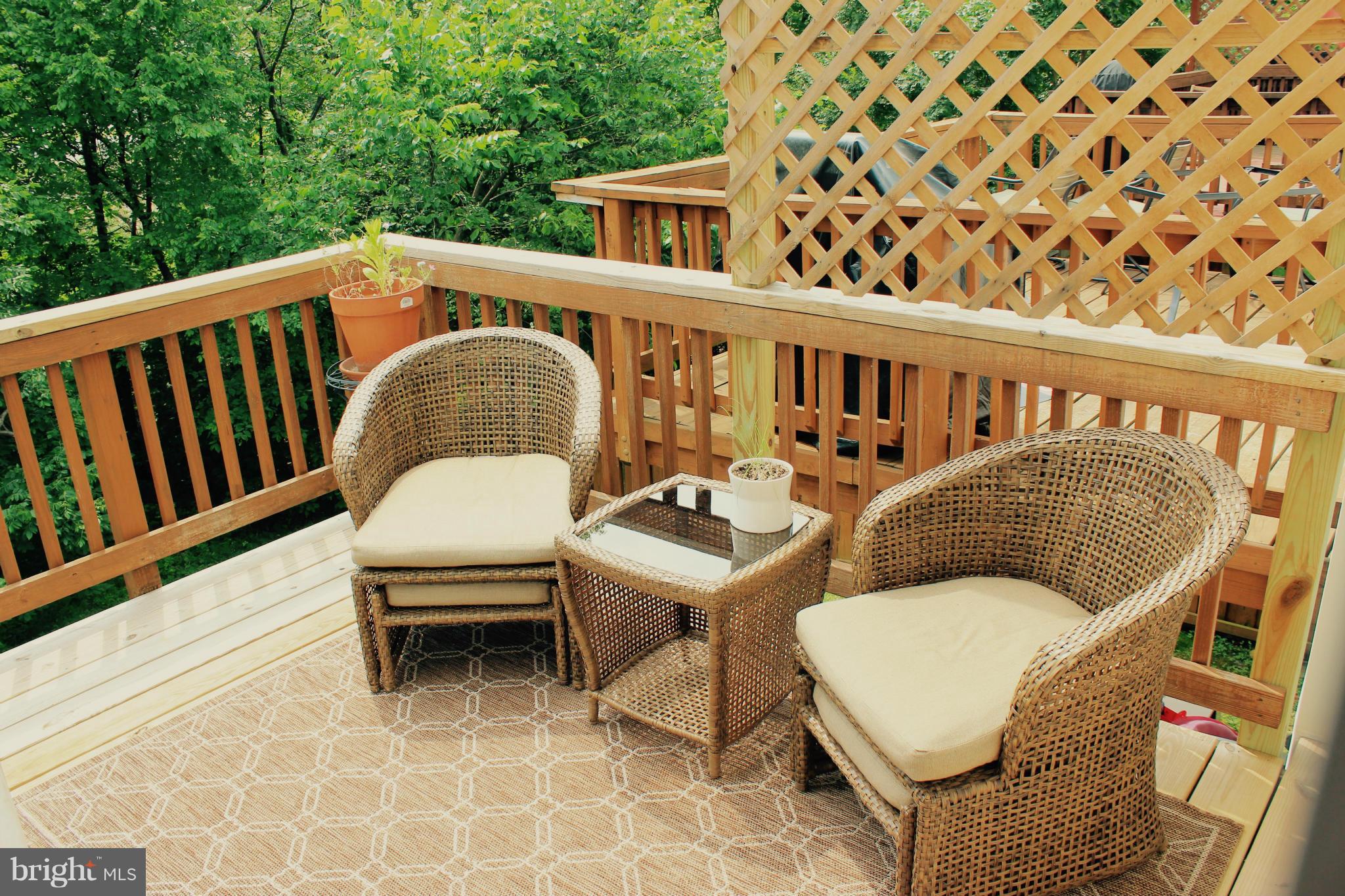 SIGNATURE AT BROADLANDS - Residential