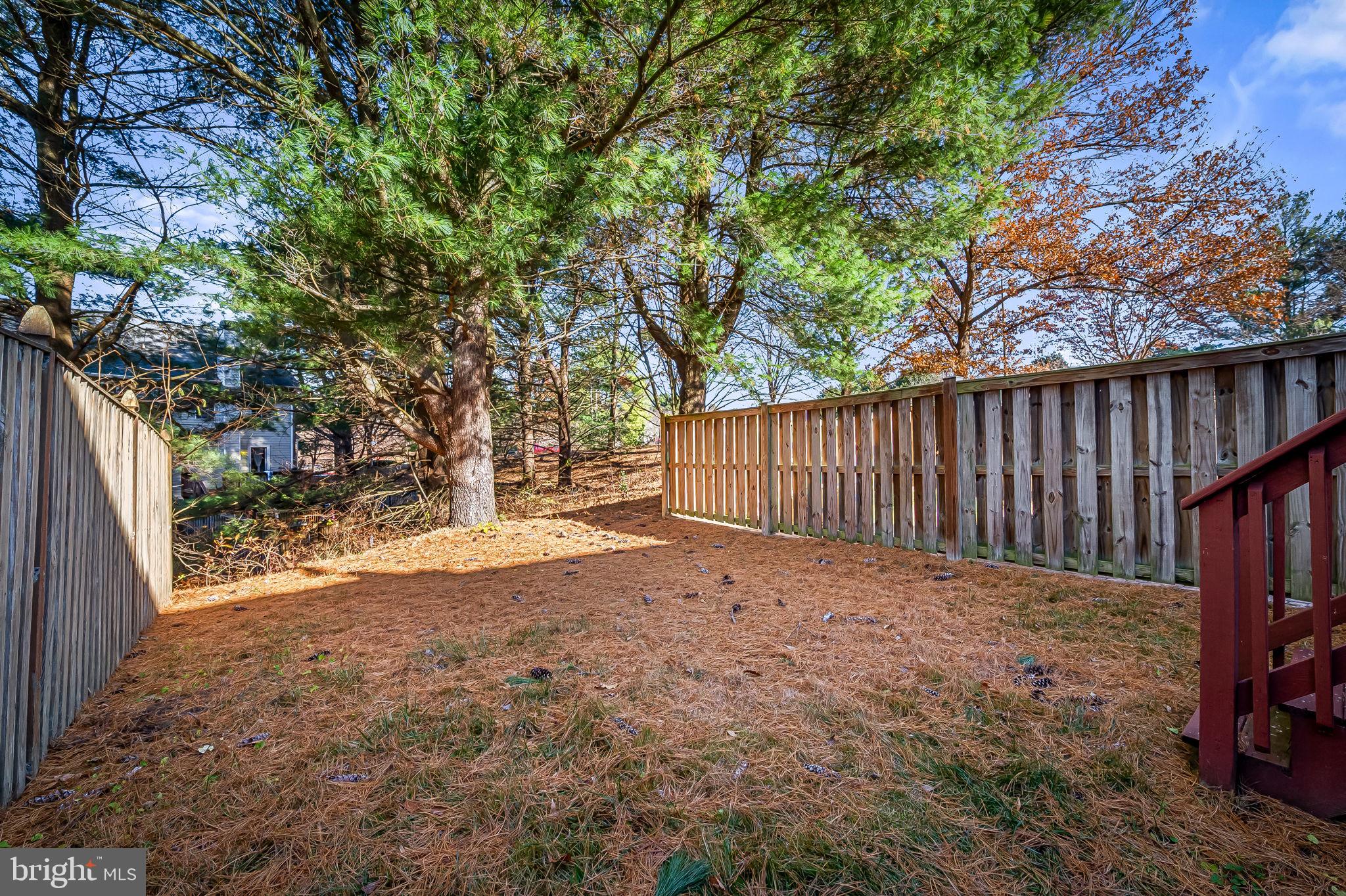 CONSTANT FRIENDSHIP - Residential