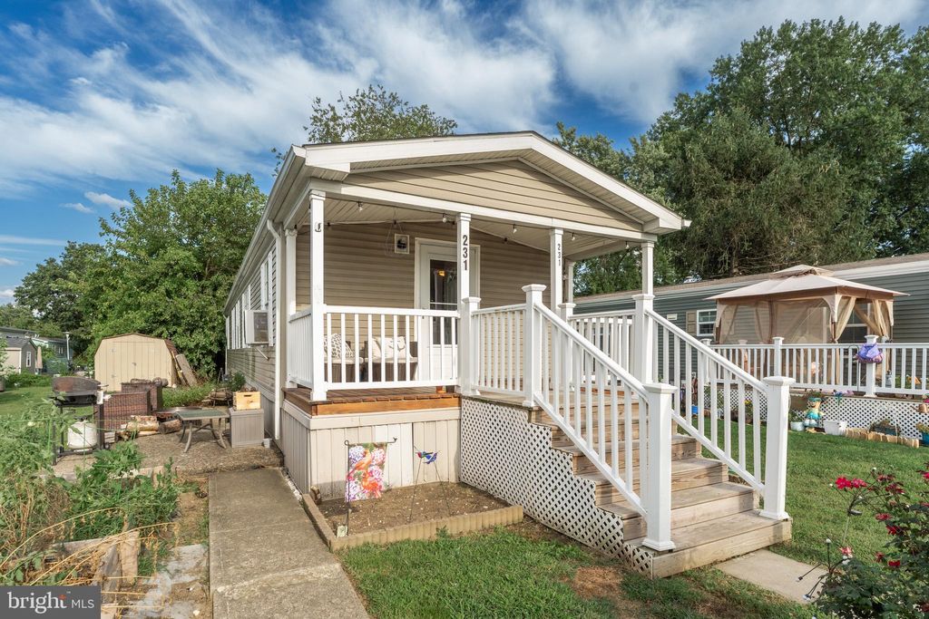 Photo of 231 Johnson Drive, FAIRLESS HILLS, PA 19030 (MLS # PABU2103732)