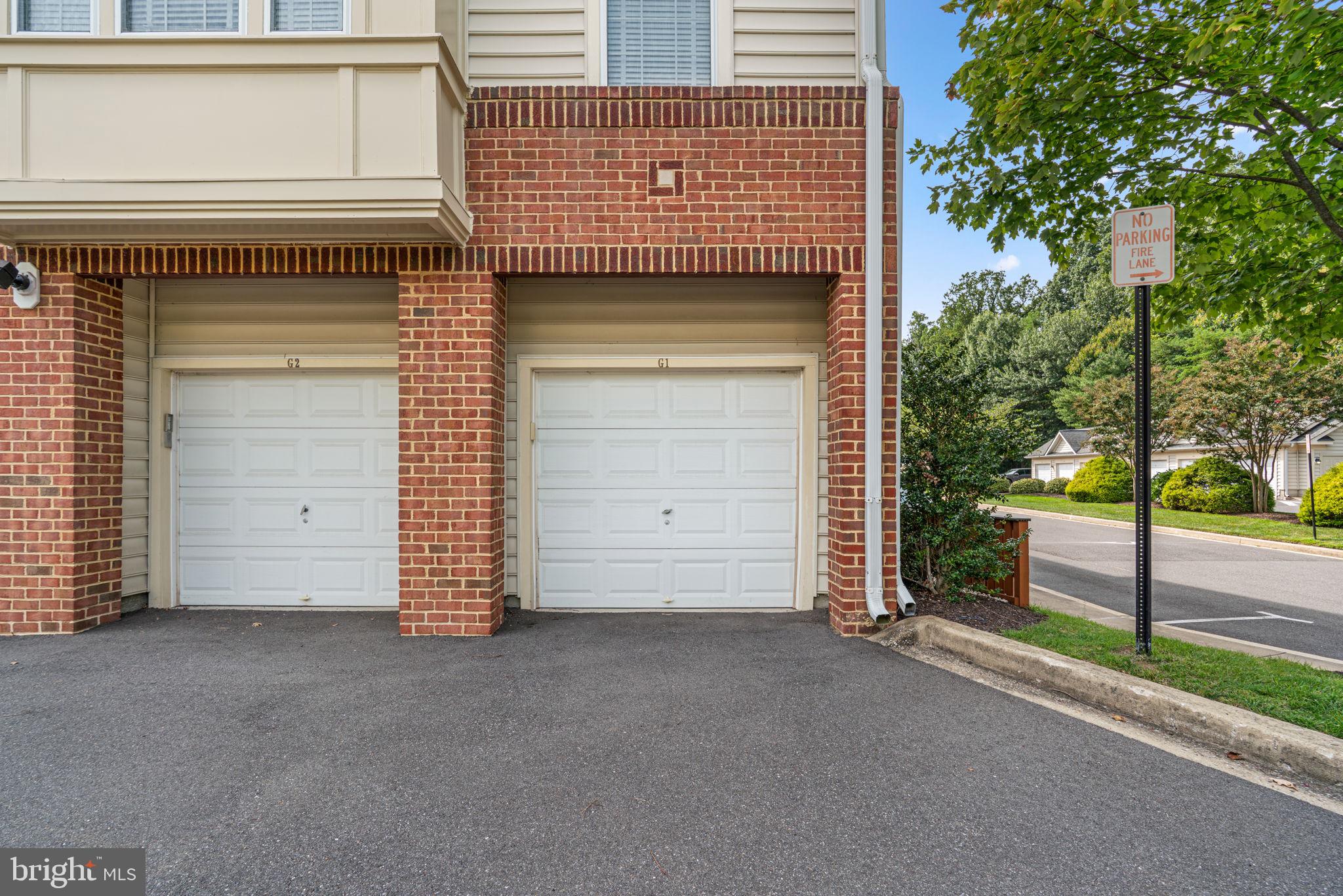2530 KENSINGTON GARDENS 401