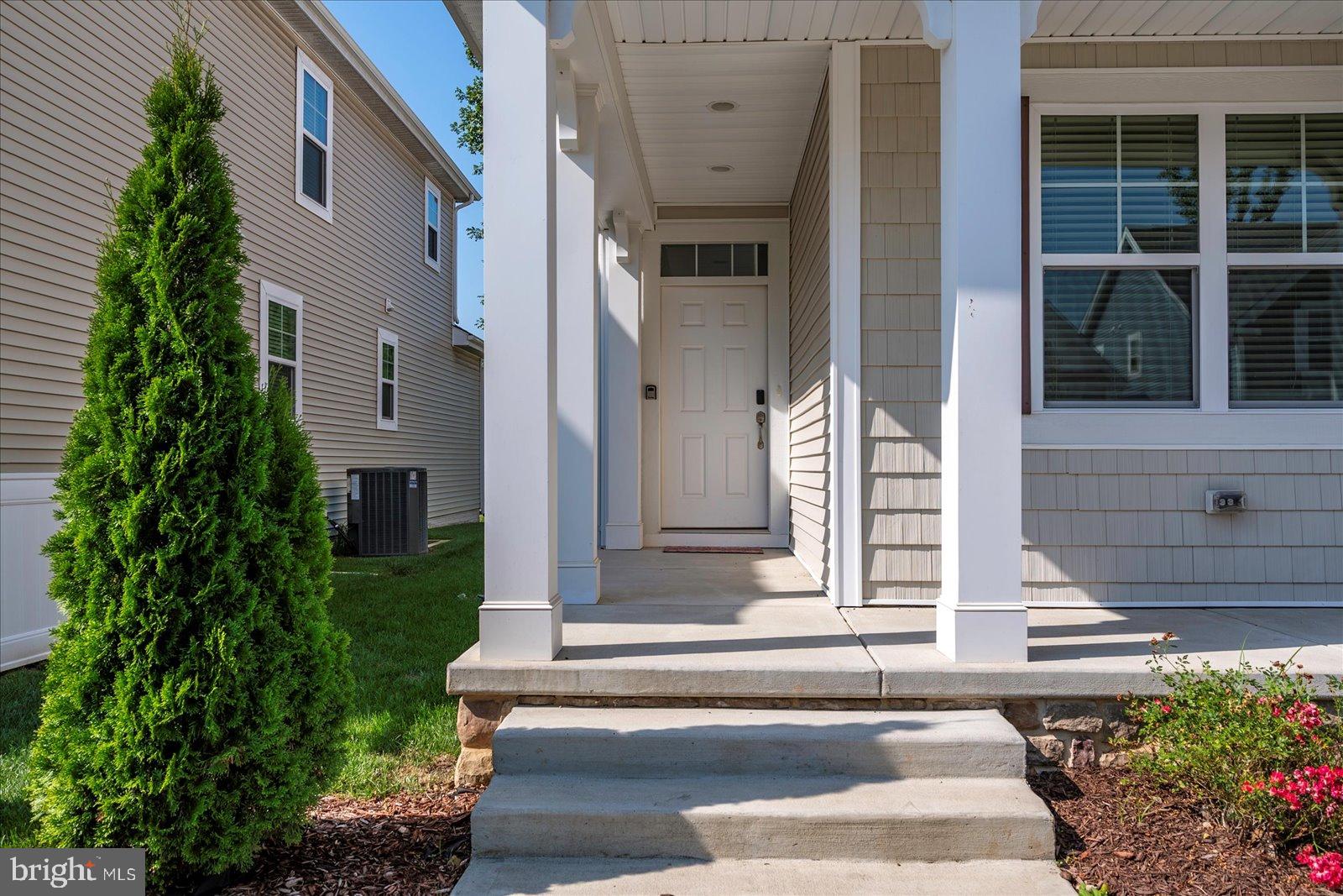 19332 LOBLOLLY CIRCLE