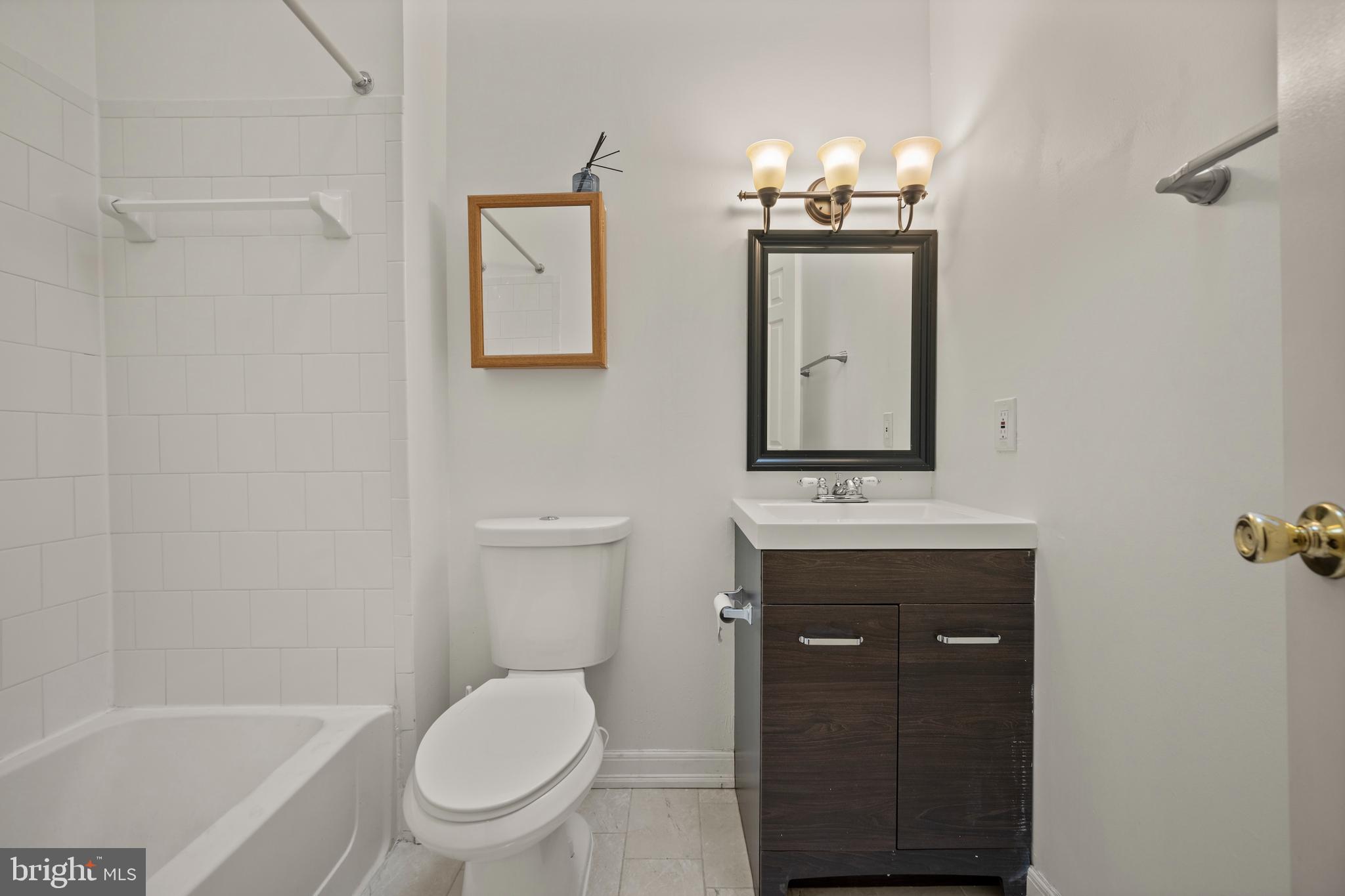 OWINGS MILLS - Residential Lease