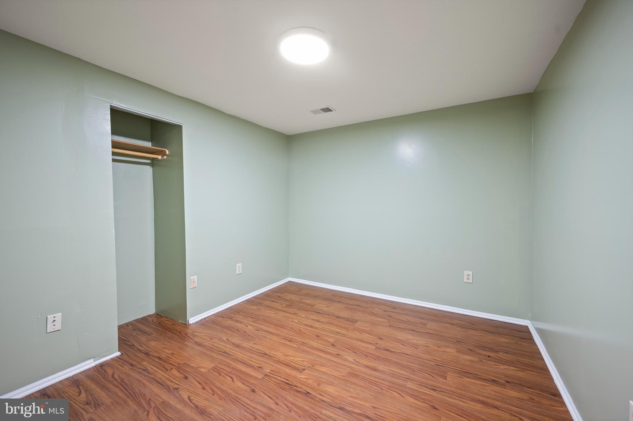 OWINGS MILLS - Residential Lease