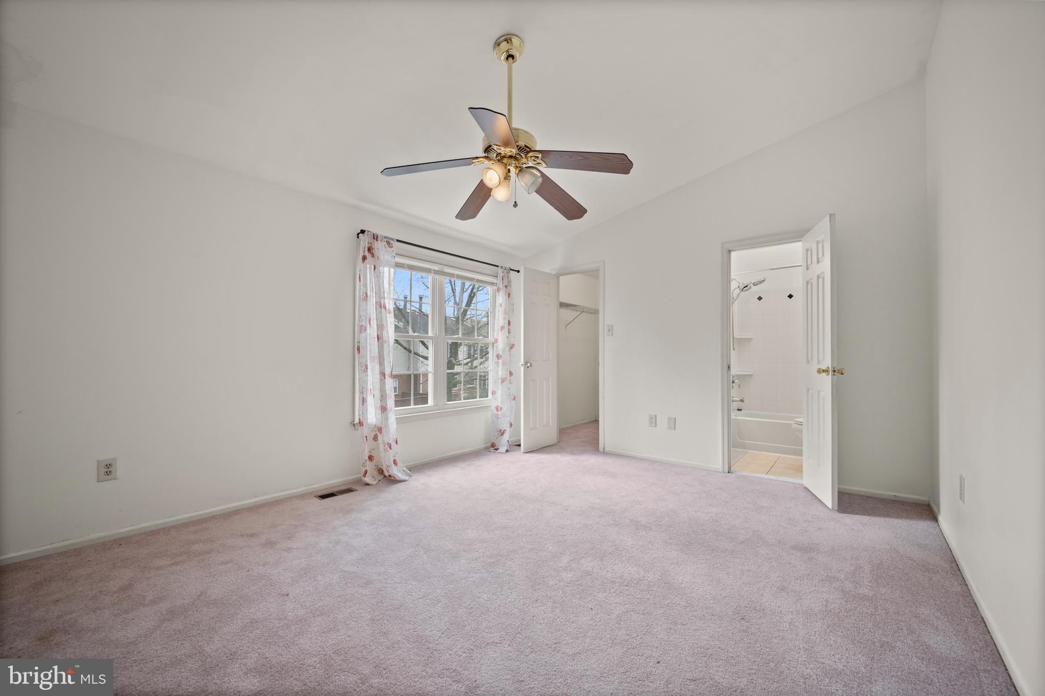 OWINGS MILLS - Residential Lease