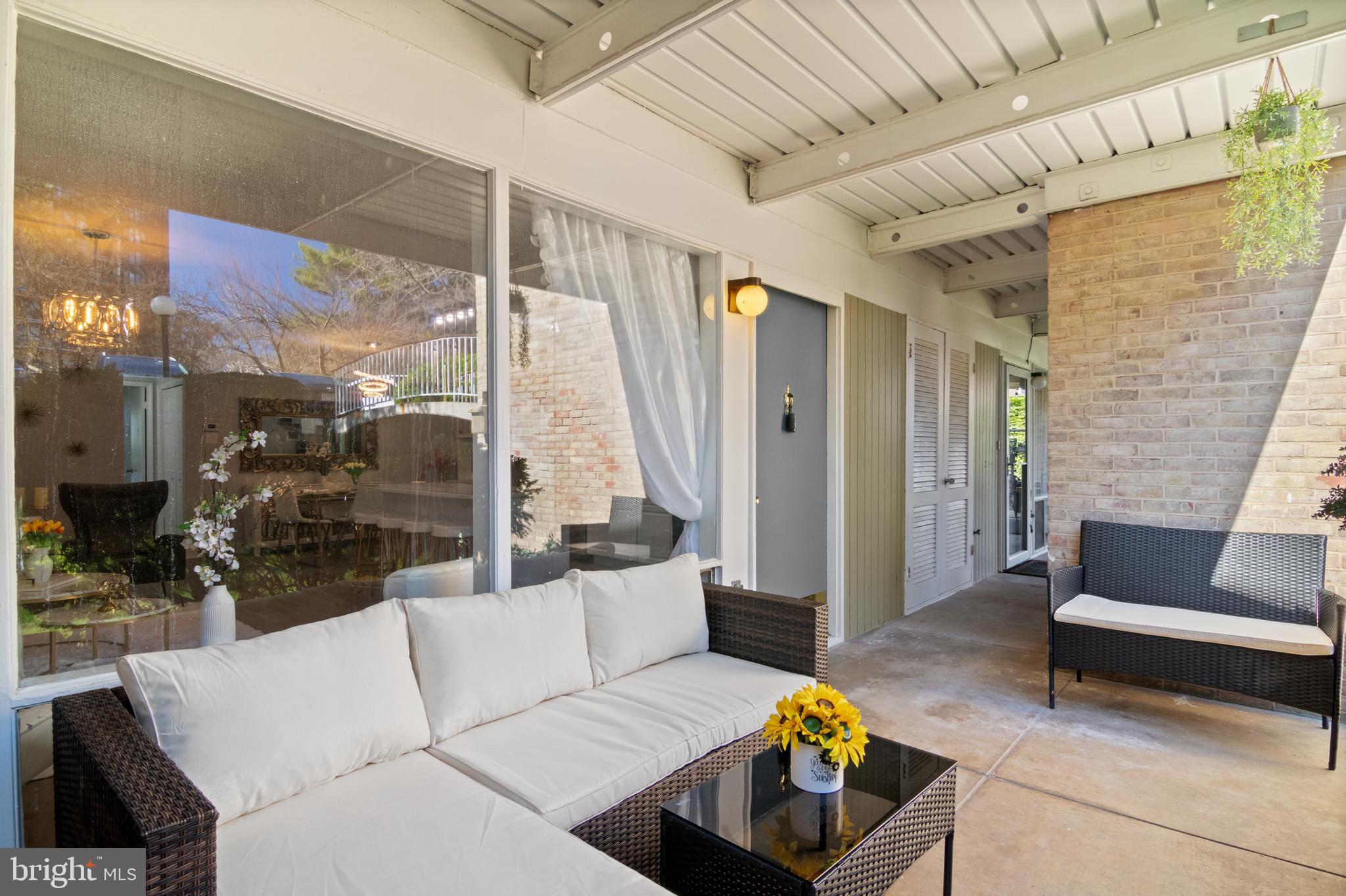 SPRING LAKE GARDEN CONDOMINIUM - Residential