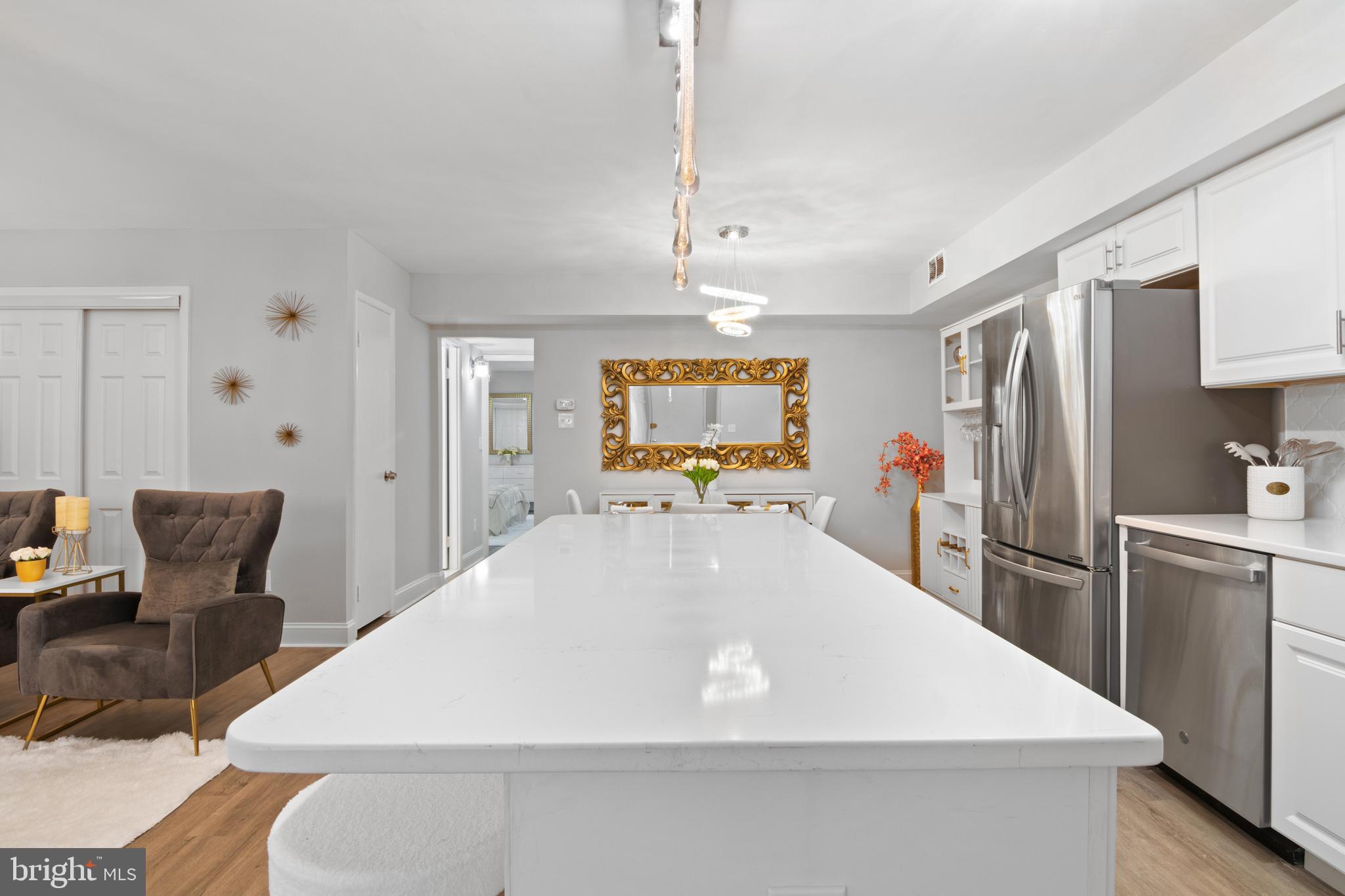 SPRING LAKE GARDEN CONDOMINIUM - Residential