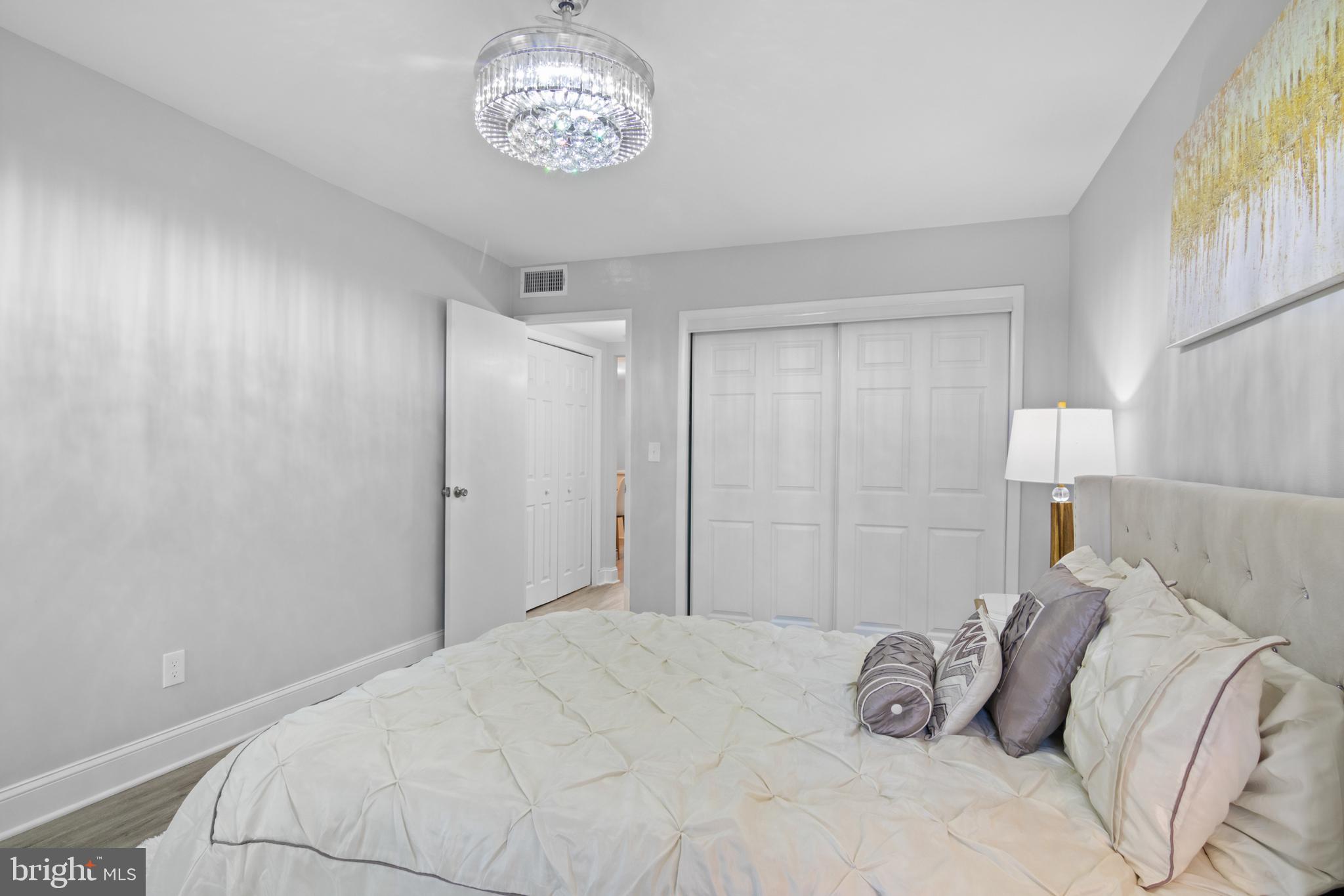 SPRING LAKE GARDEN CONDOMINIUM - Residential