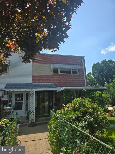 Townhouse For Rent - 2140 Valley View Drive<br/> FOLCROFT, PA 19032