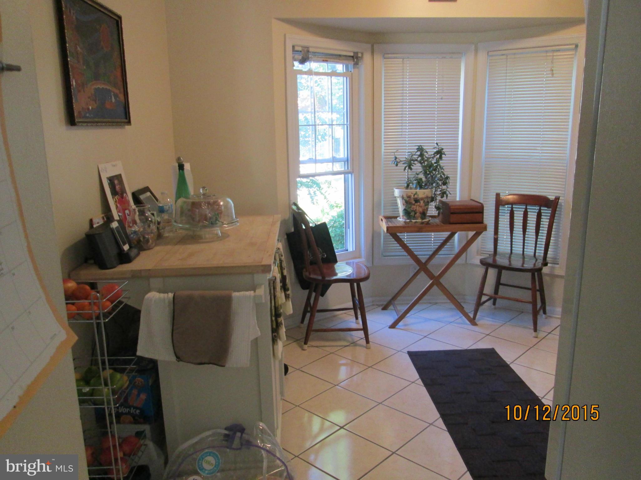 CROFTON MEWS CONDO - Residential