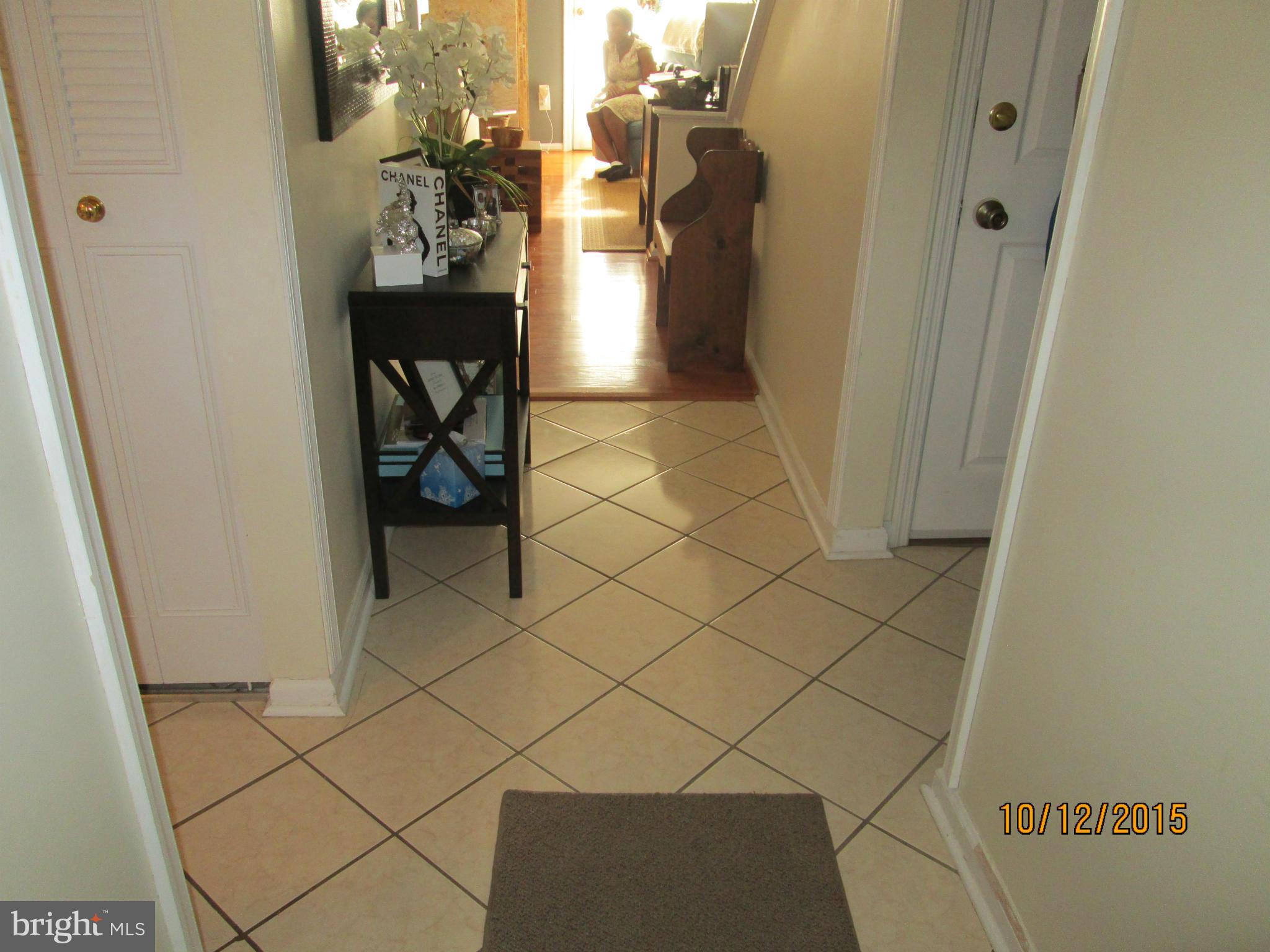 CROFTON MEWS CONDO - Residential