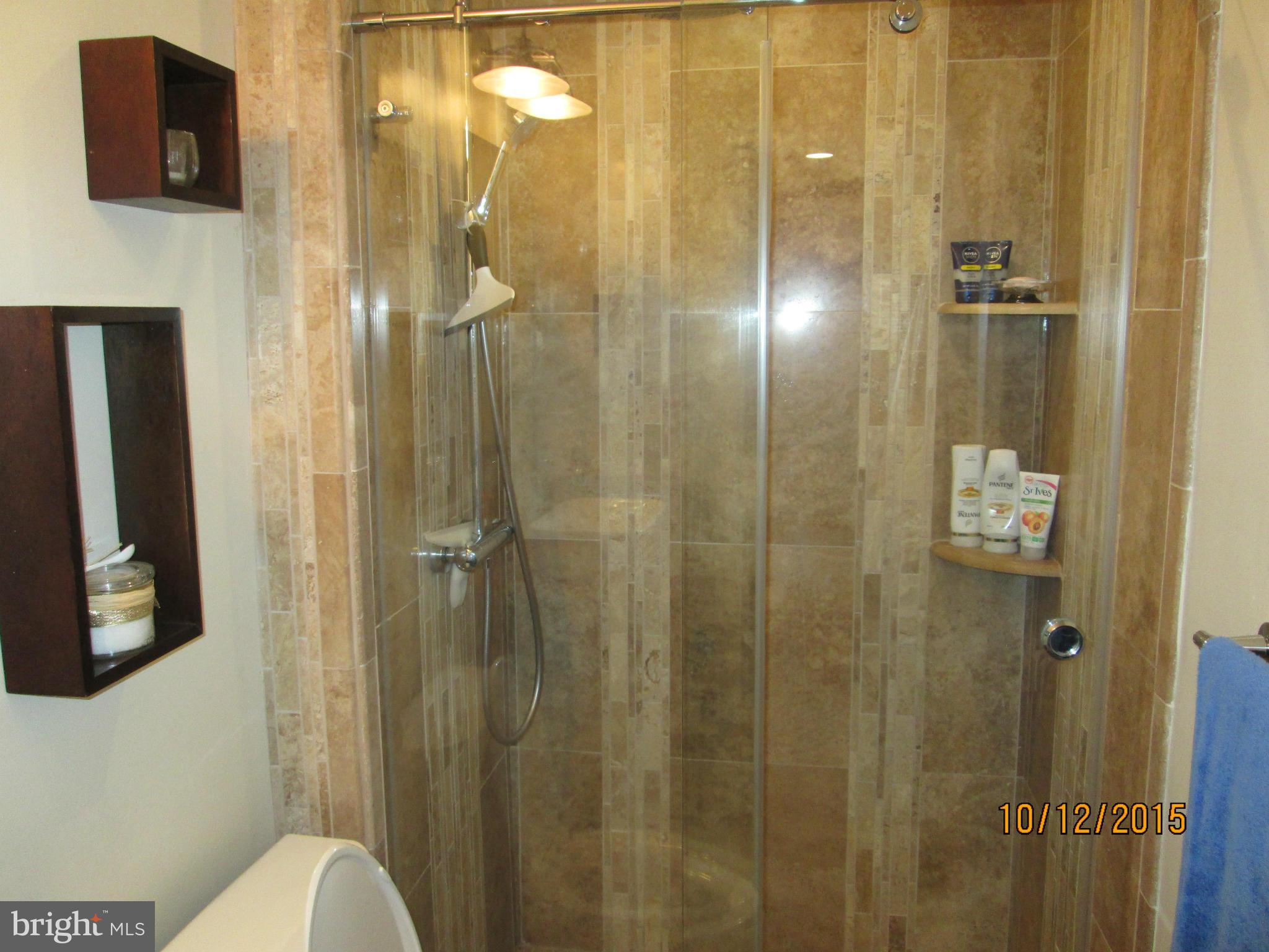 CROFTON MEWS CONDO - Residential