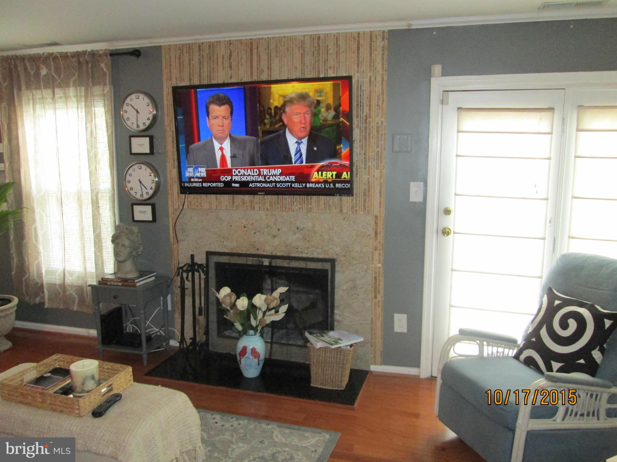 CROFTON MEWS CONDO - Residential