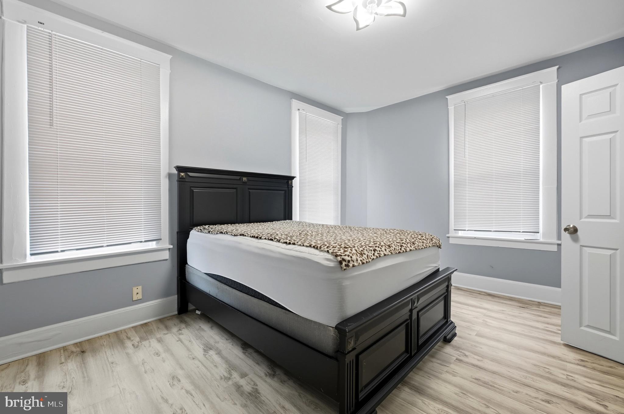 EDMONDSON VIILLAGE - Residential