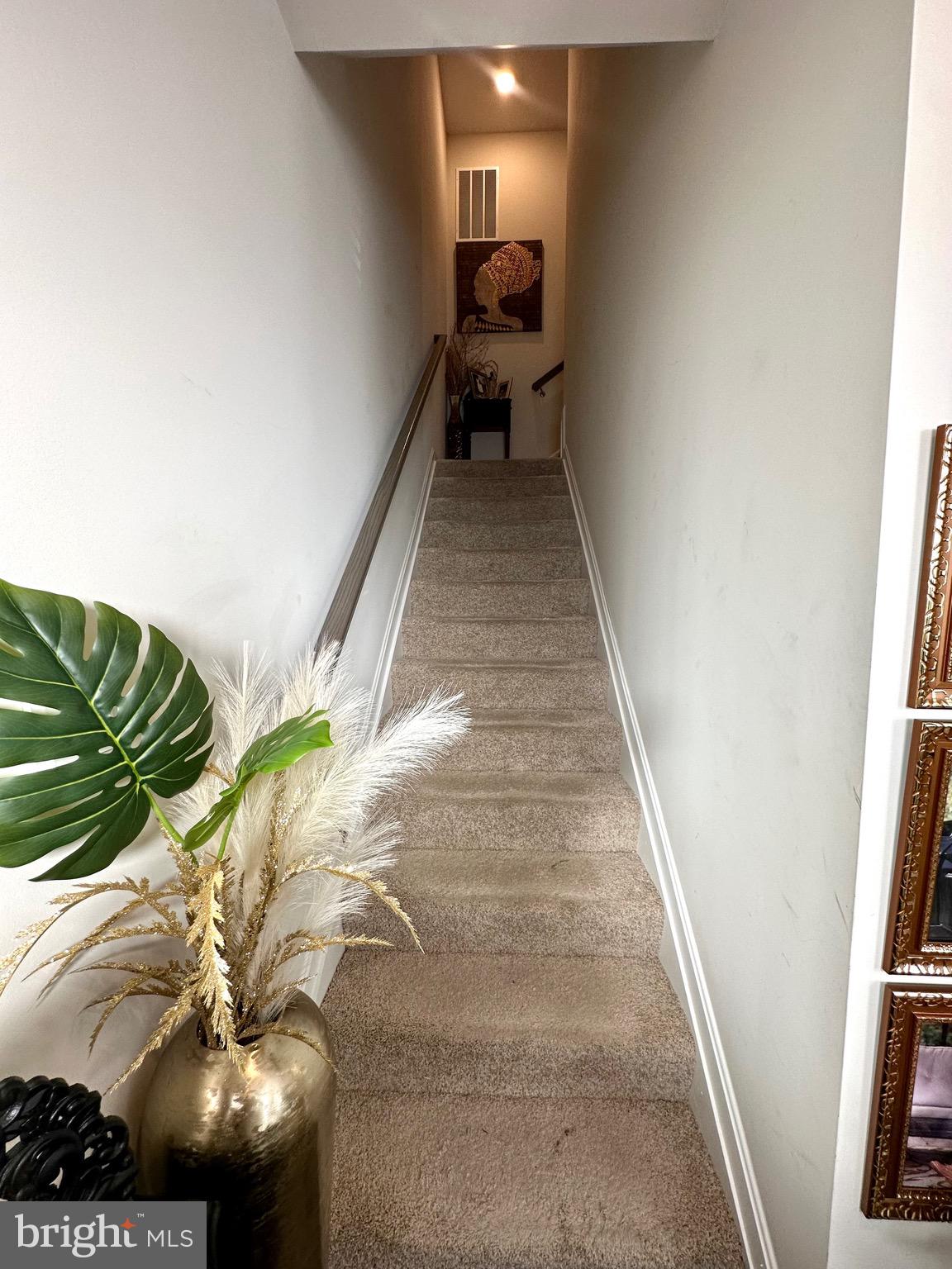 EDEN HILL - Residential