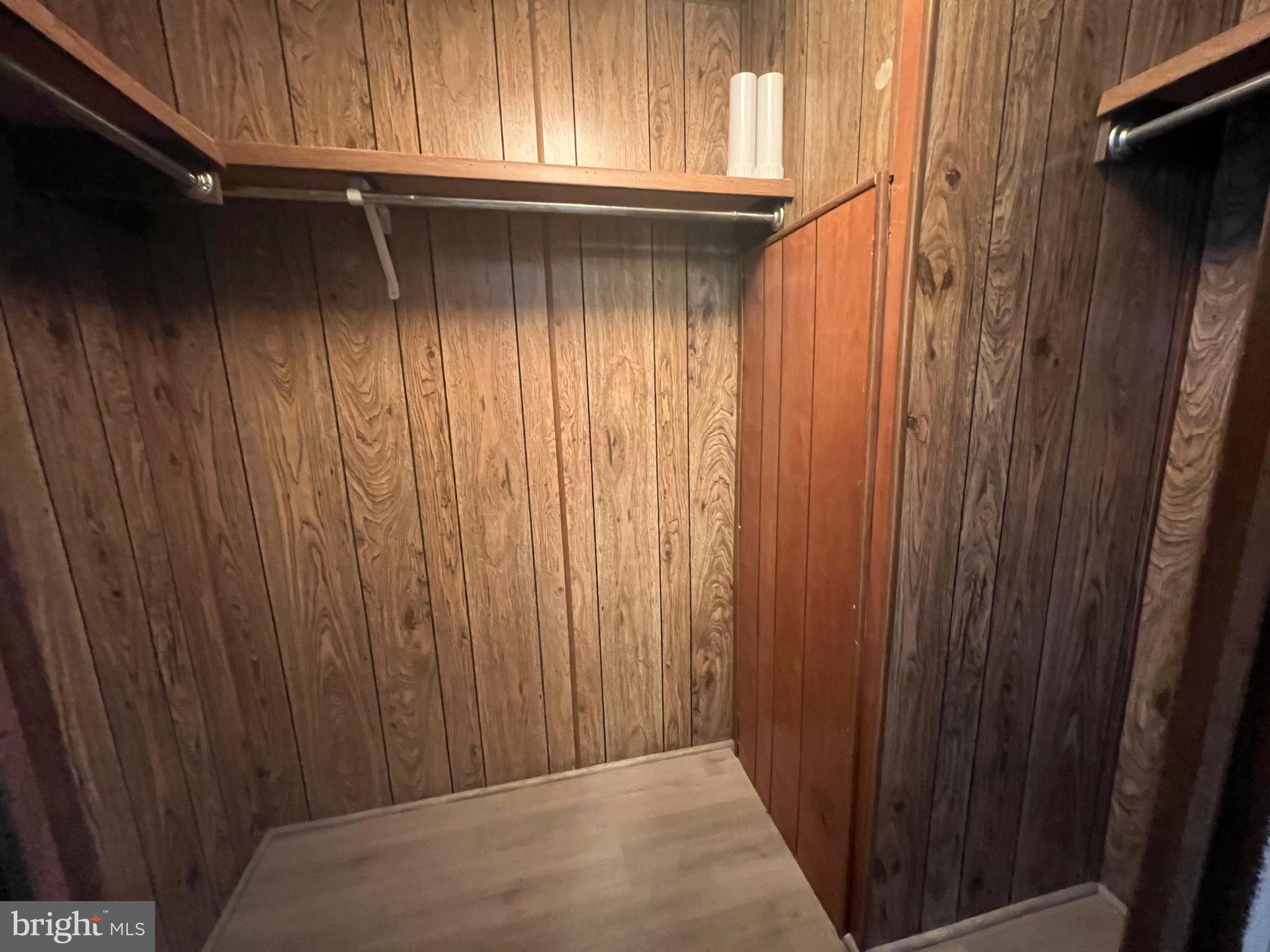 NESHAMINY FALLS - Residential