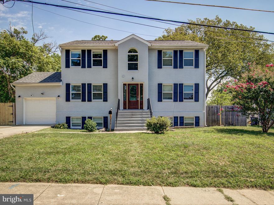 Move right into this beautiful Colonial with 4 bedrooms, 3 full bathrooms, finished basement, 1 car garage, huge, fenced yard and much more! Fresh paint, new carpet and much more upgrades throughout!
