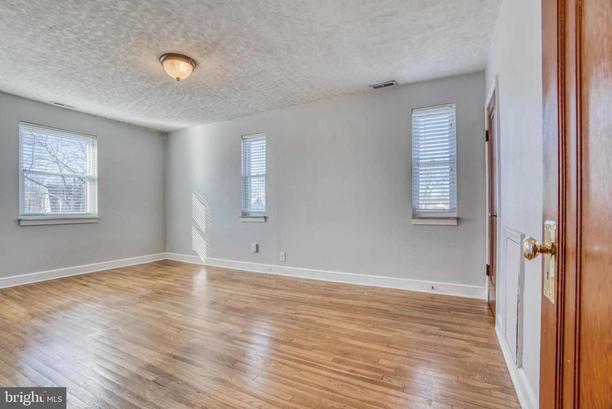 VILLA CRESTA - Residential