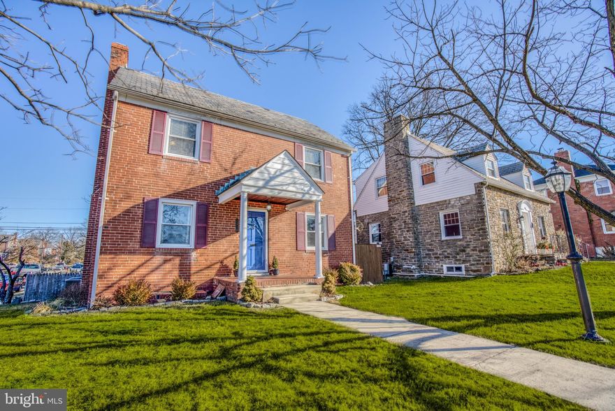 Attractive All Brick, Four Level, 5 Bedroom, 2 Bath, Colonial In Great Neighborhood.  Flat Fenced Rear Yard. Hardwood Floors, Crown Molding & Chair Rail. New 2 Zoned Carrier HVAC Systems. Recent Updates Include... Carrier HVAC 2019, Washer/Dryer 2019, Dishwasher 2019, Gas Range W/Dual Oven 2019, Garbage Disposal 2018, Sump Pump 2019, Back Flow Prevention Valve 2018, Lower Level W/Full Bath 2018, Upper Bath 2020. Attached One Car Garage. Wood Burning Fireplace. Come See This Great Home!!
