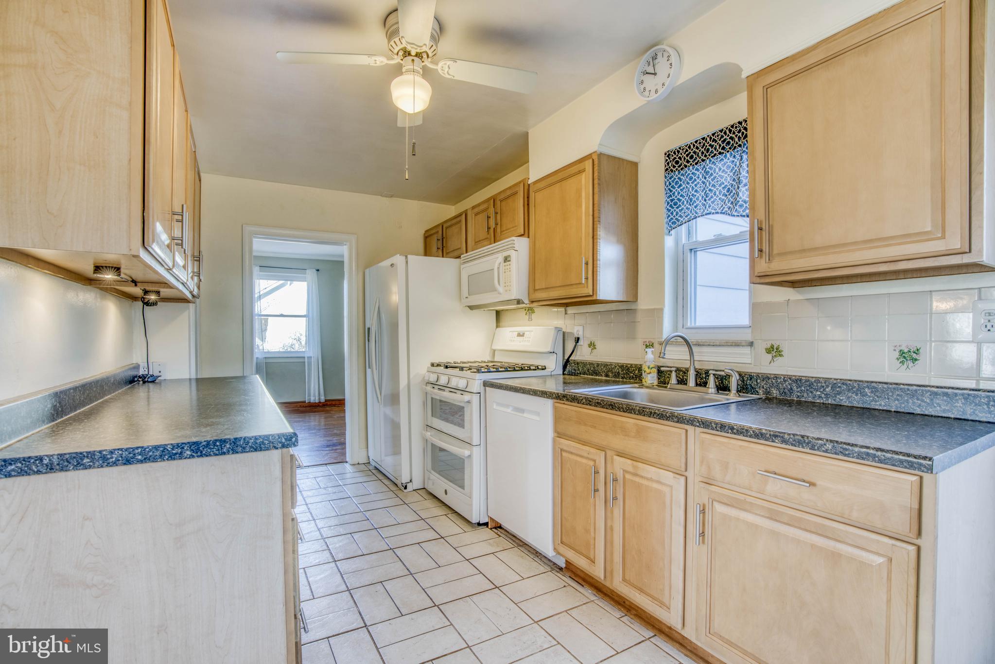 VILLA CRESTA - Residential