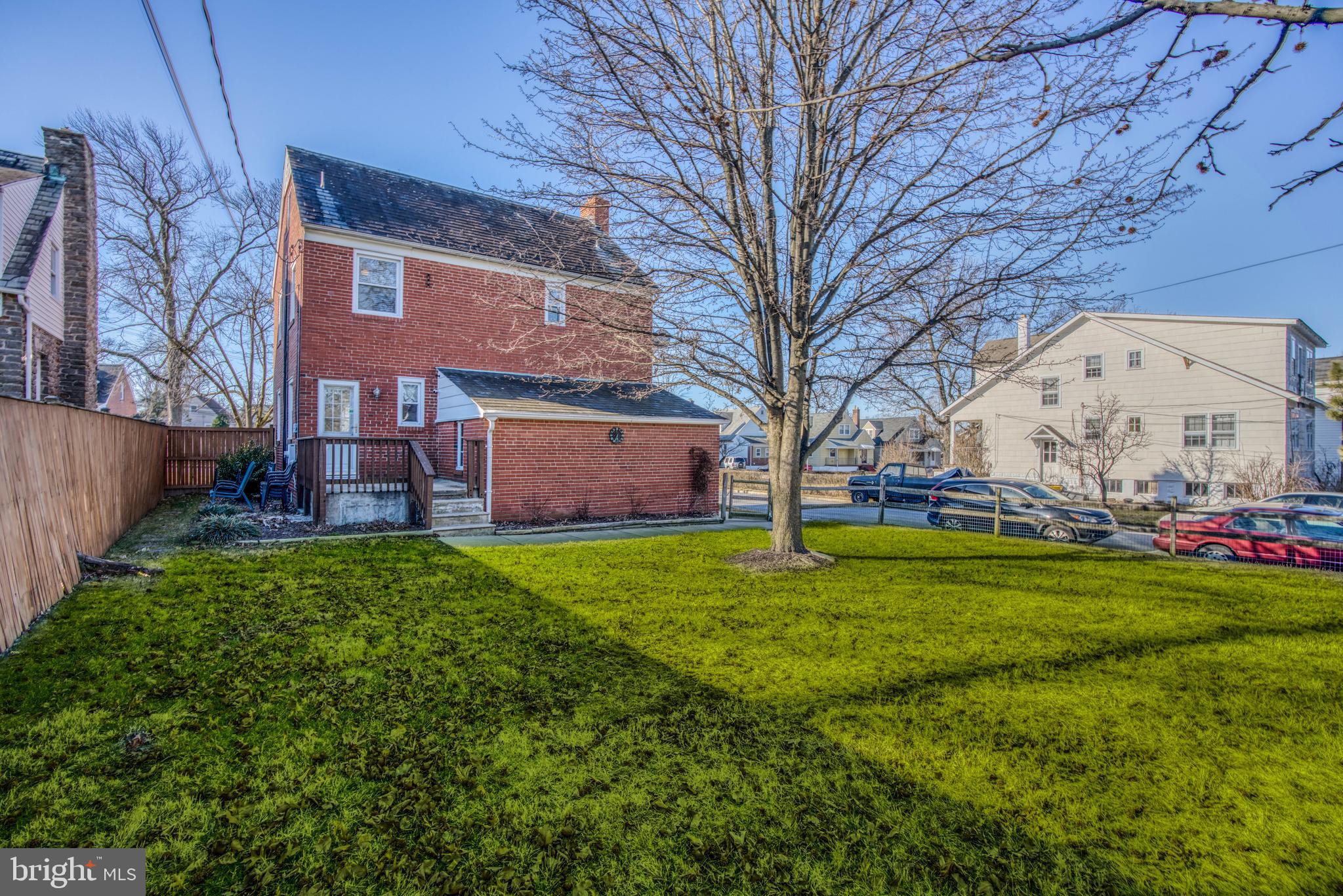 VILLA CRESTA - Residential