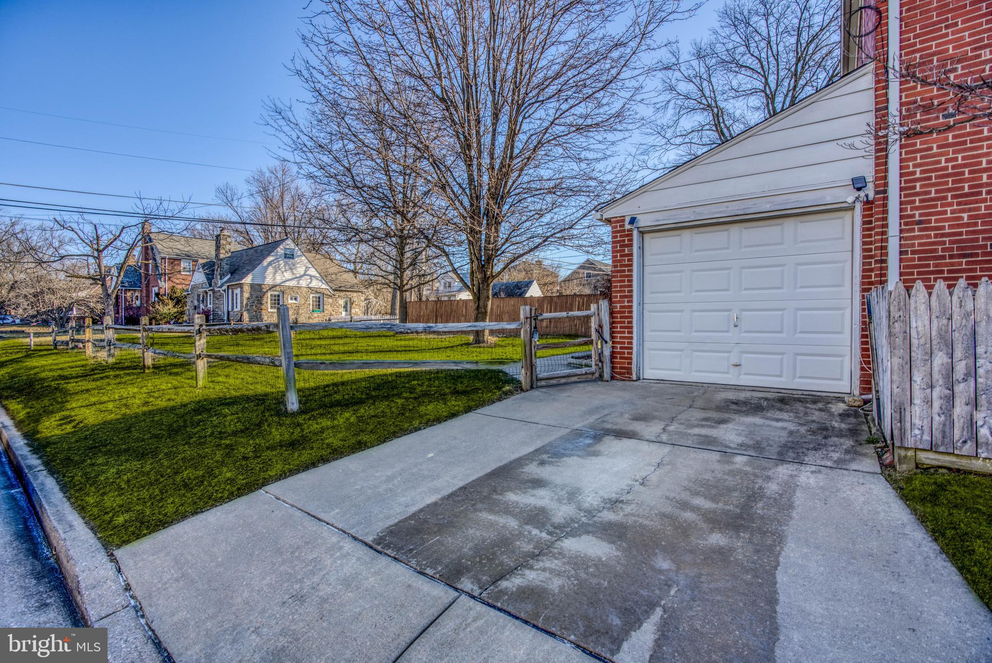 VILLA CRESTA - Residential