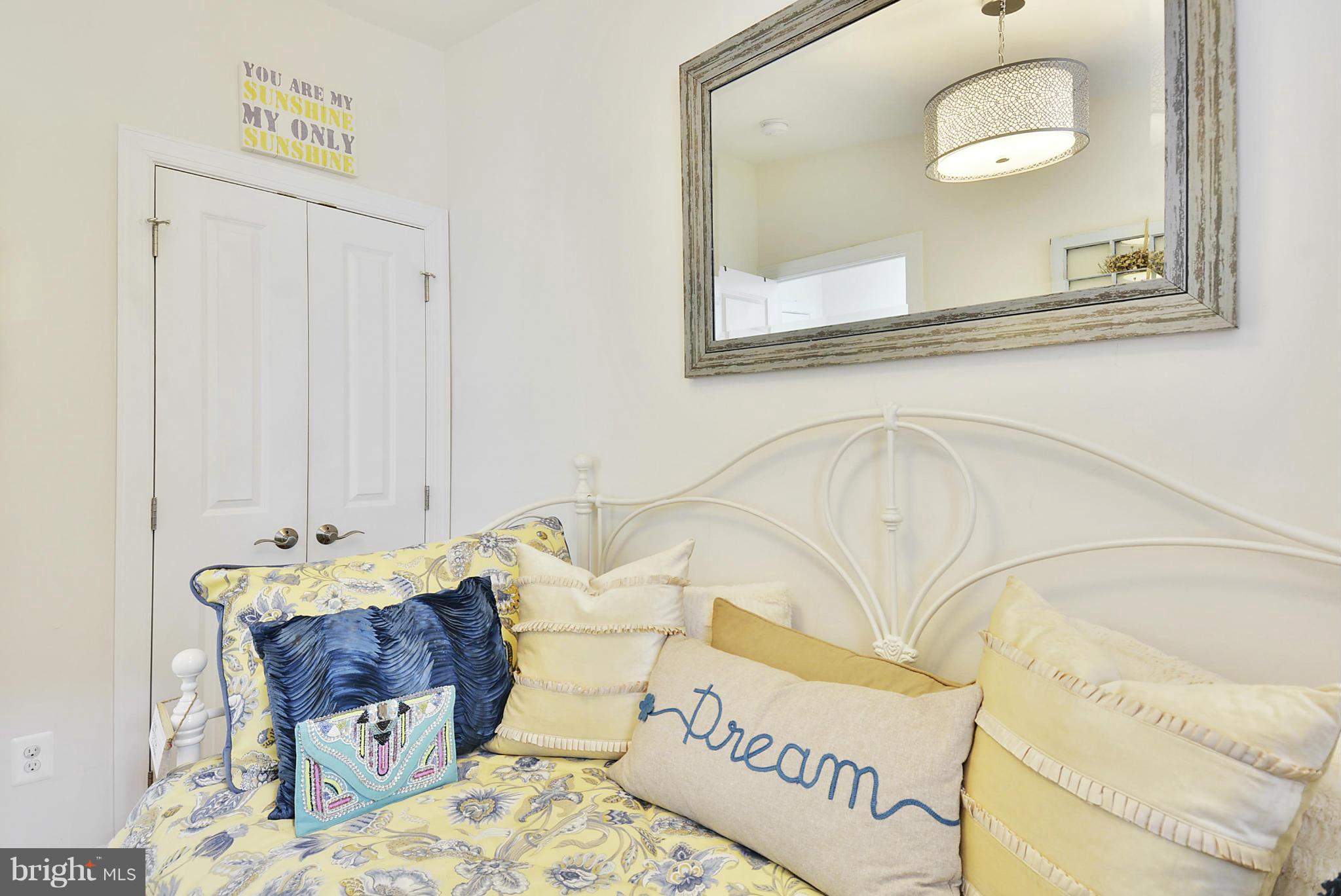 CARRIAGE WORKS - Residential