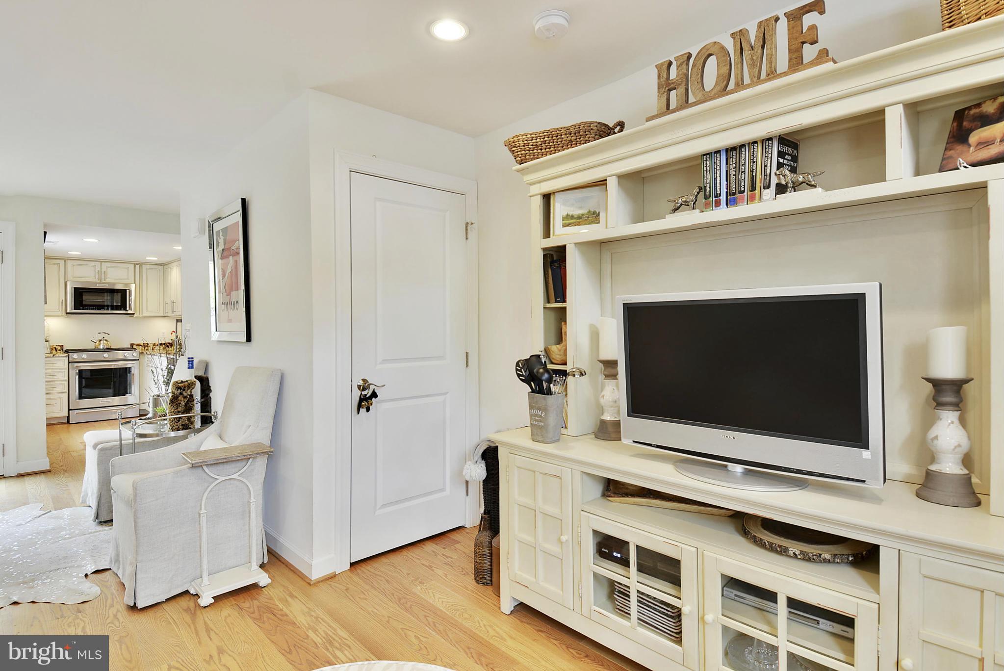 CARRIAGE WORKS - Residential