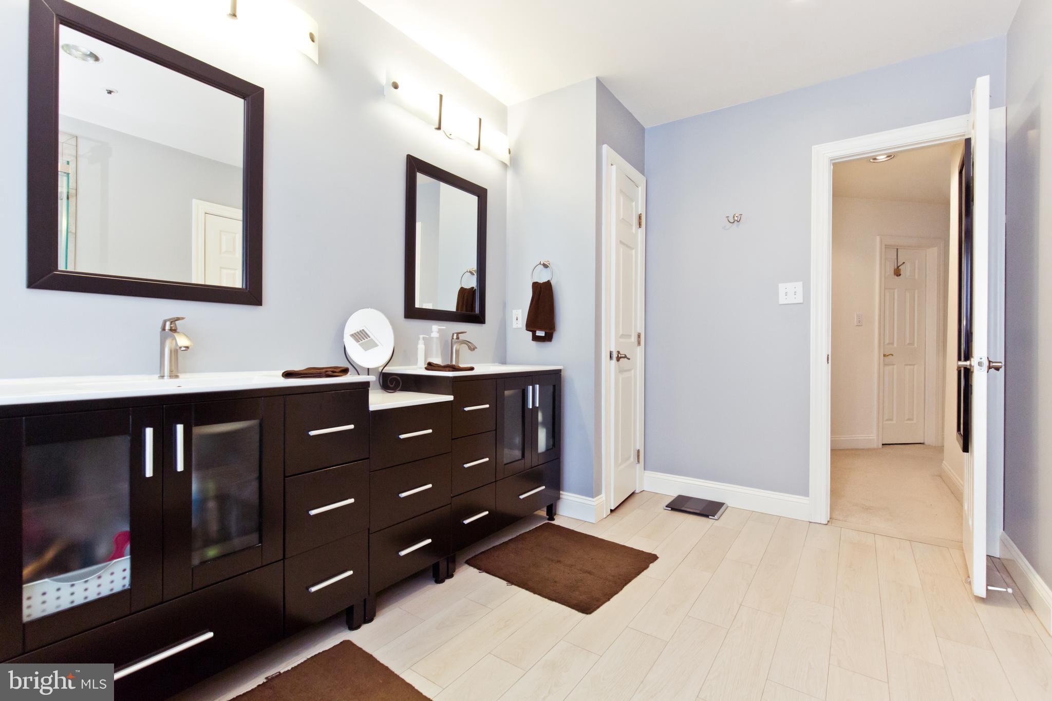 FENWICK COURT - Residential Lease