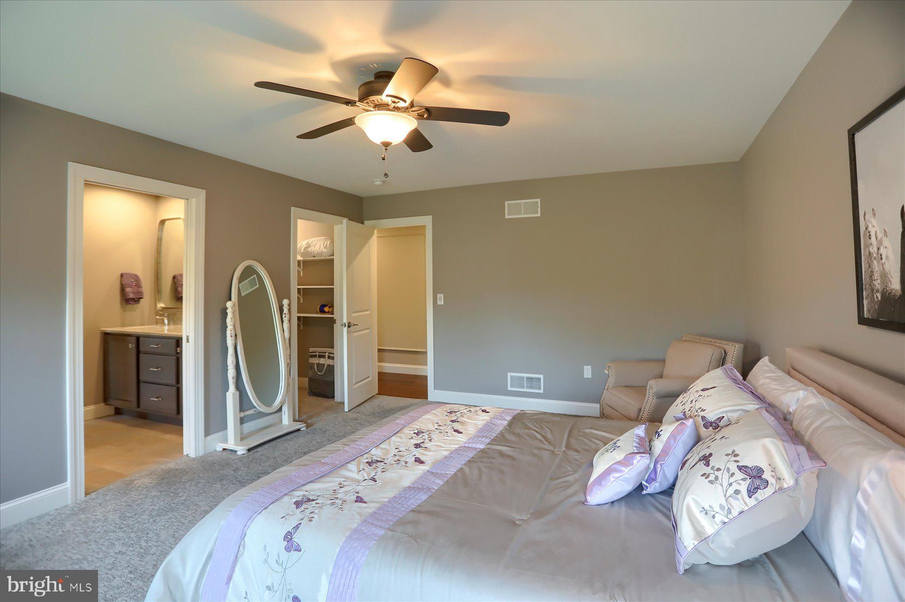 DEAVEN WOODS - Residential