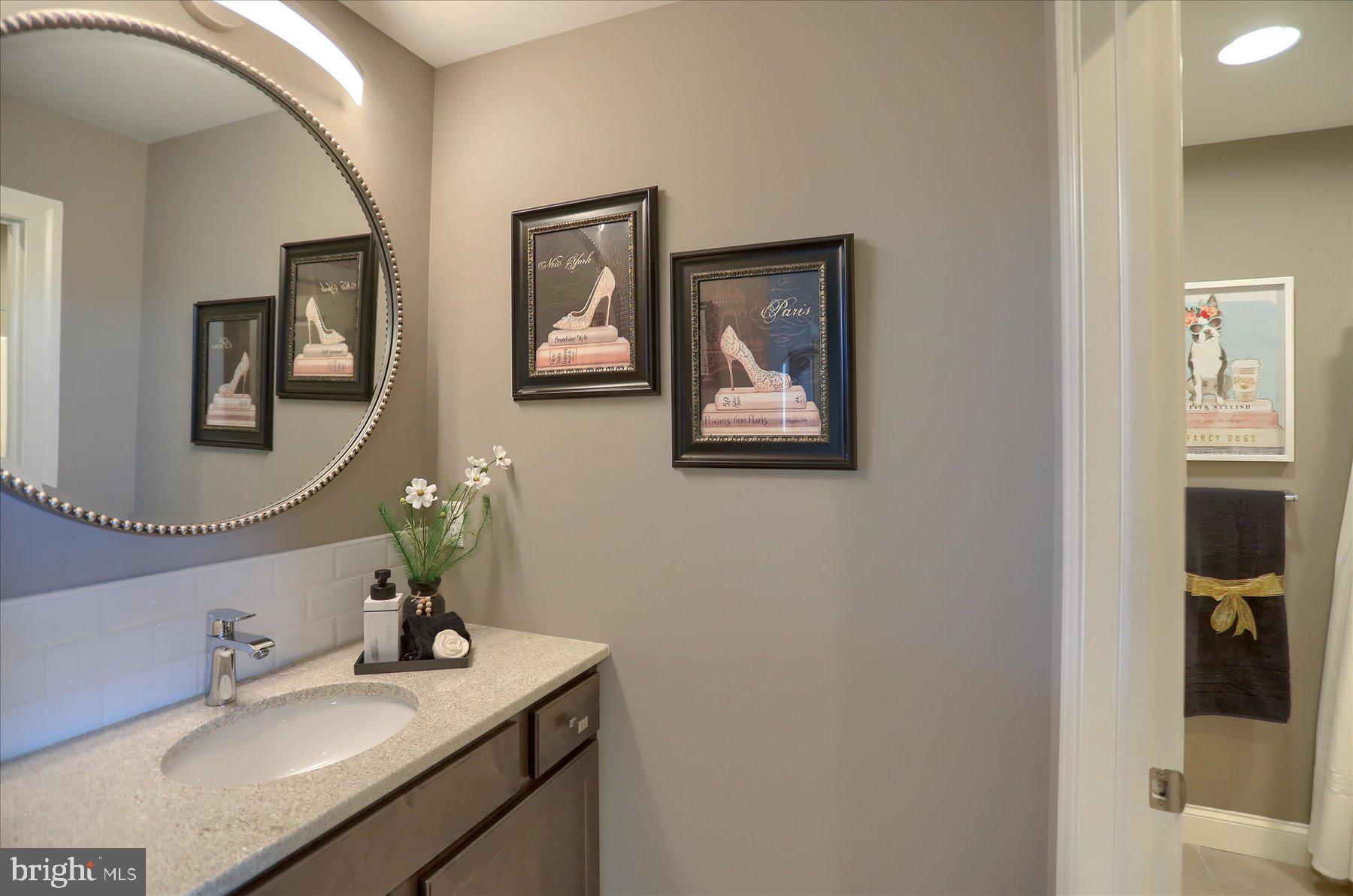 DEAVEN WOODS - Residential