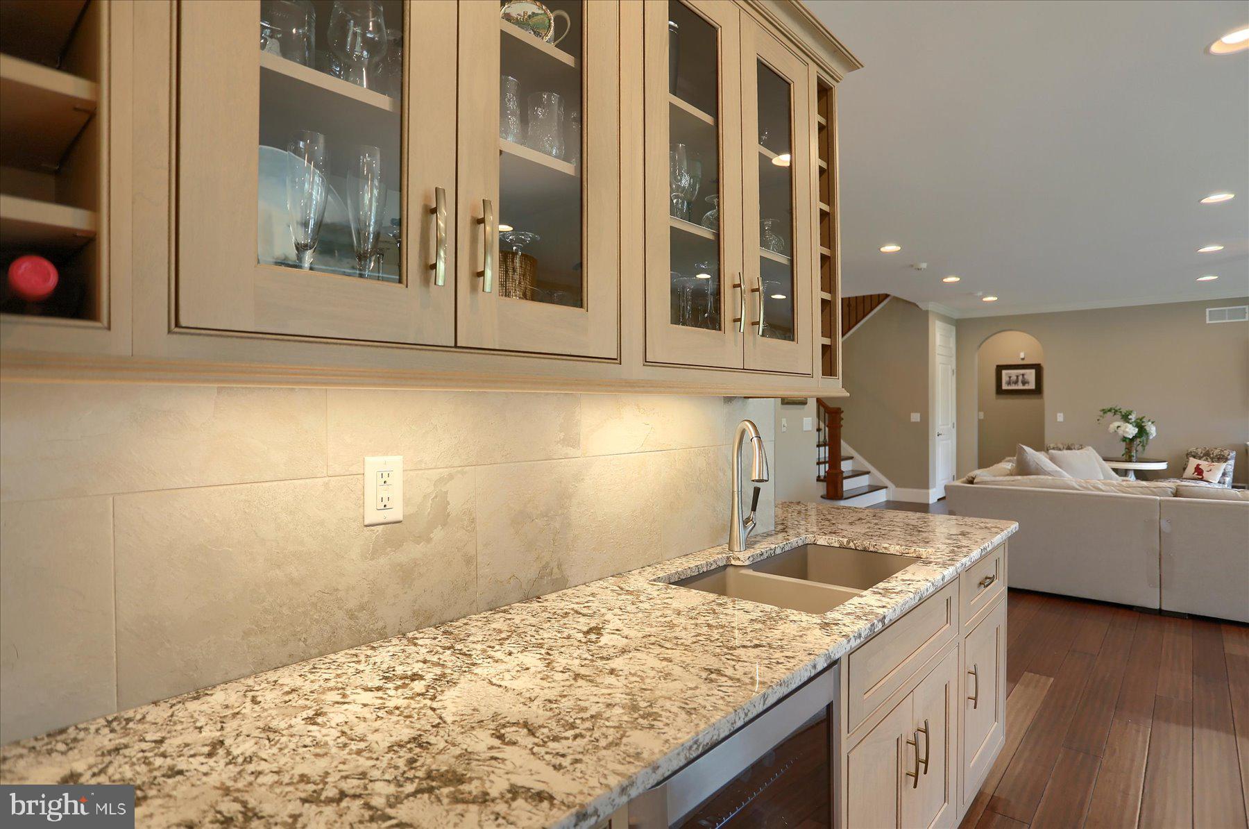 DEAVEN WOODS - Residential