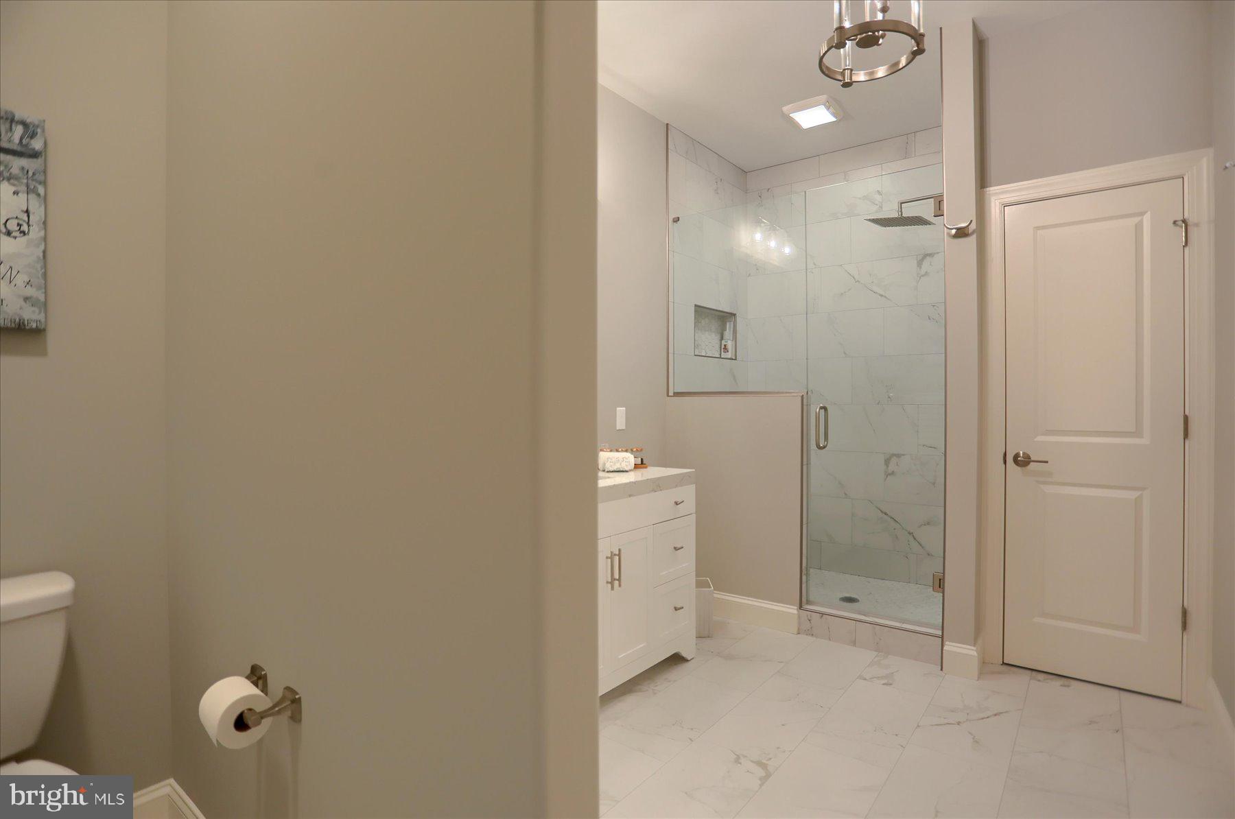 DEAVEN WOODS - Residential