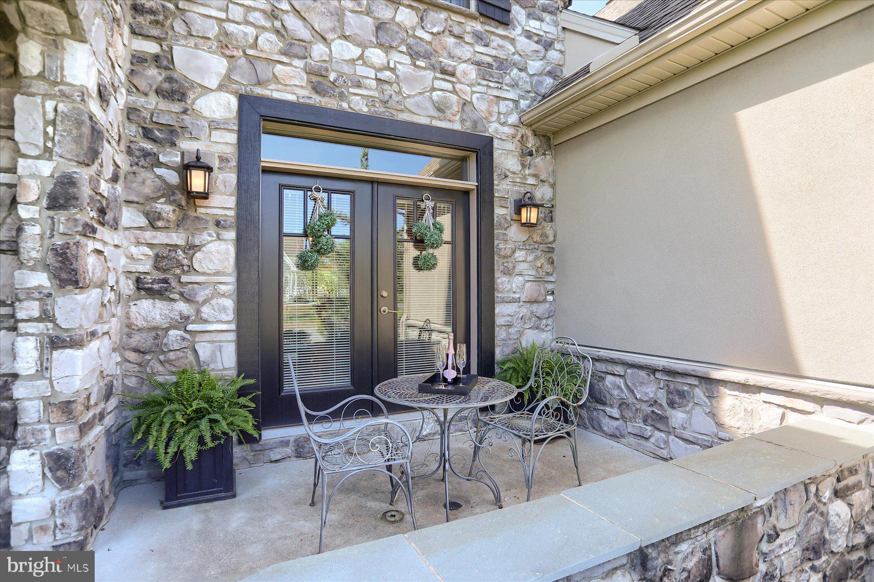 DEAVEN WOODS - Residential