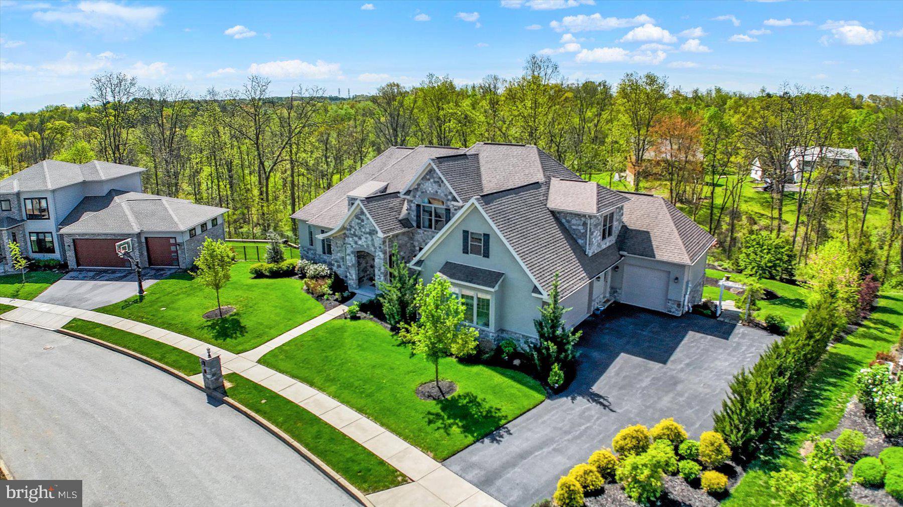 DEAVEN WOODS - Residential