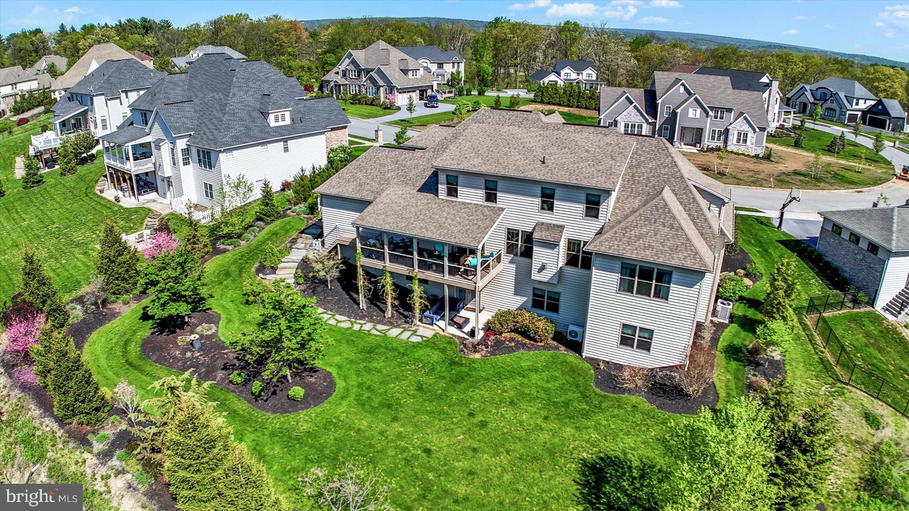 DEAVEN WOODS - Residential