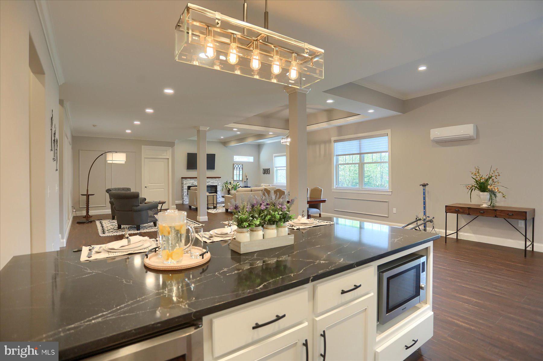 DEAVEN WOODS - Residential