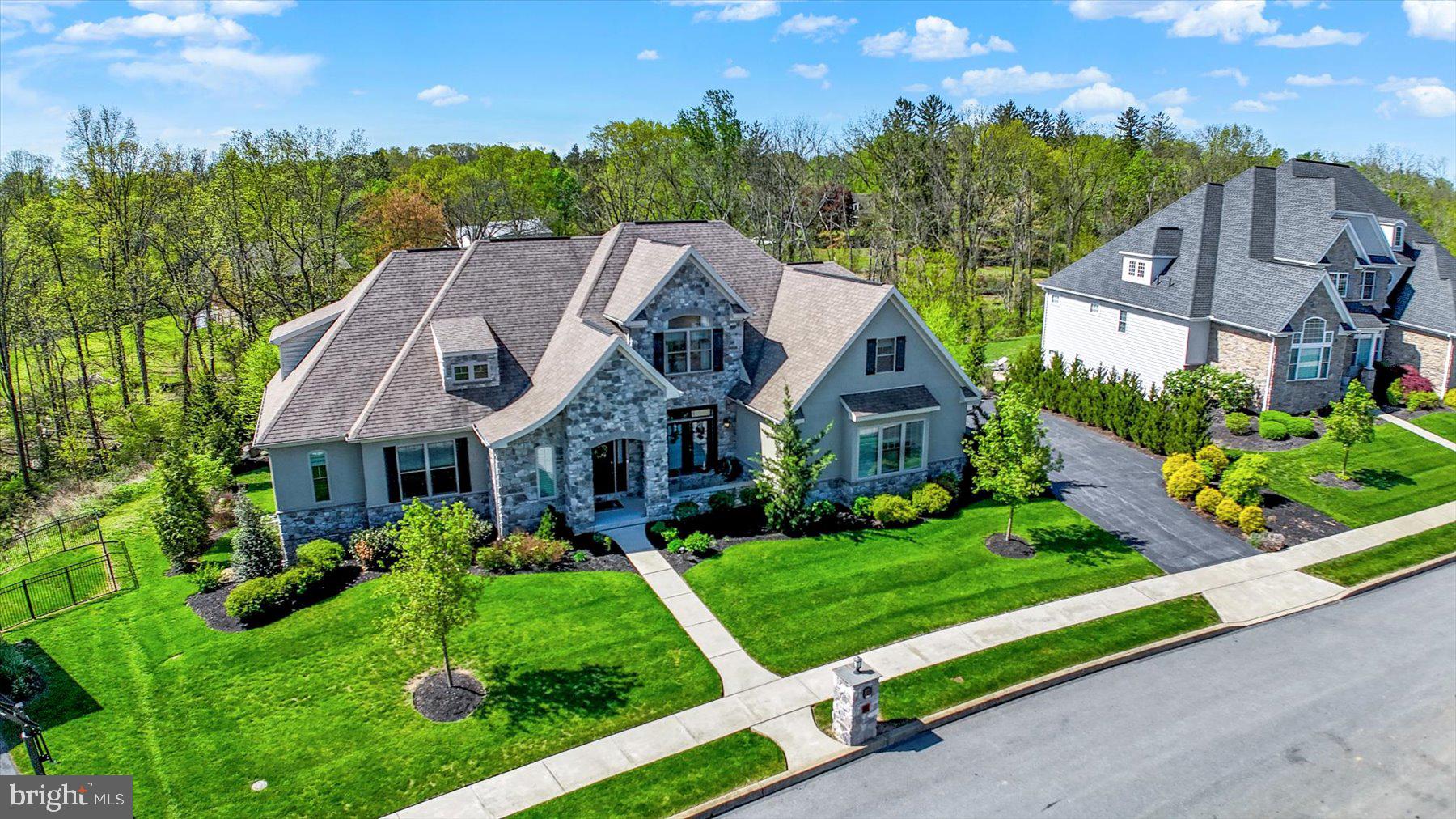 DEAVEN WOODS - Residential