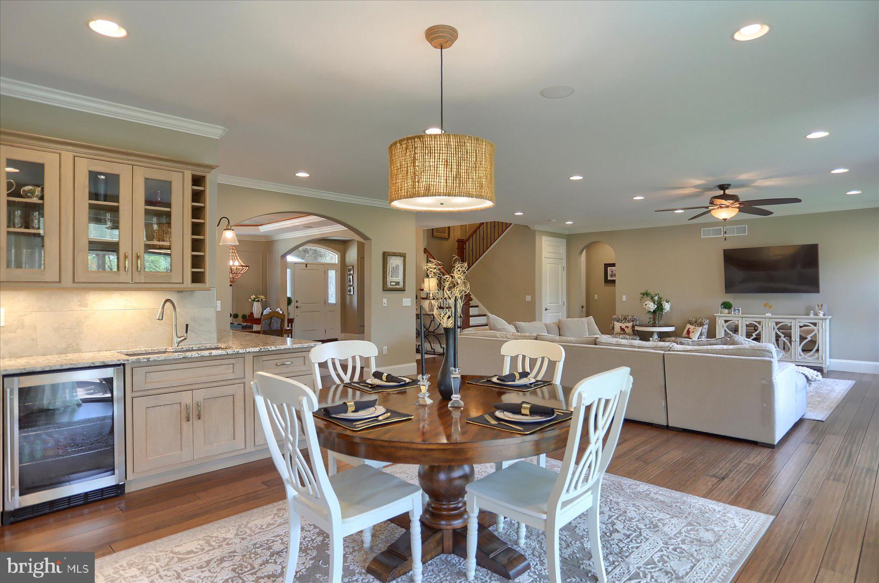 DEAVEN WOODS - Residential