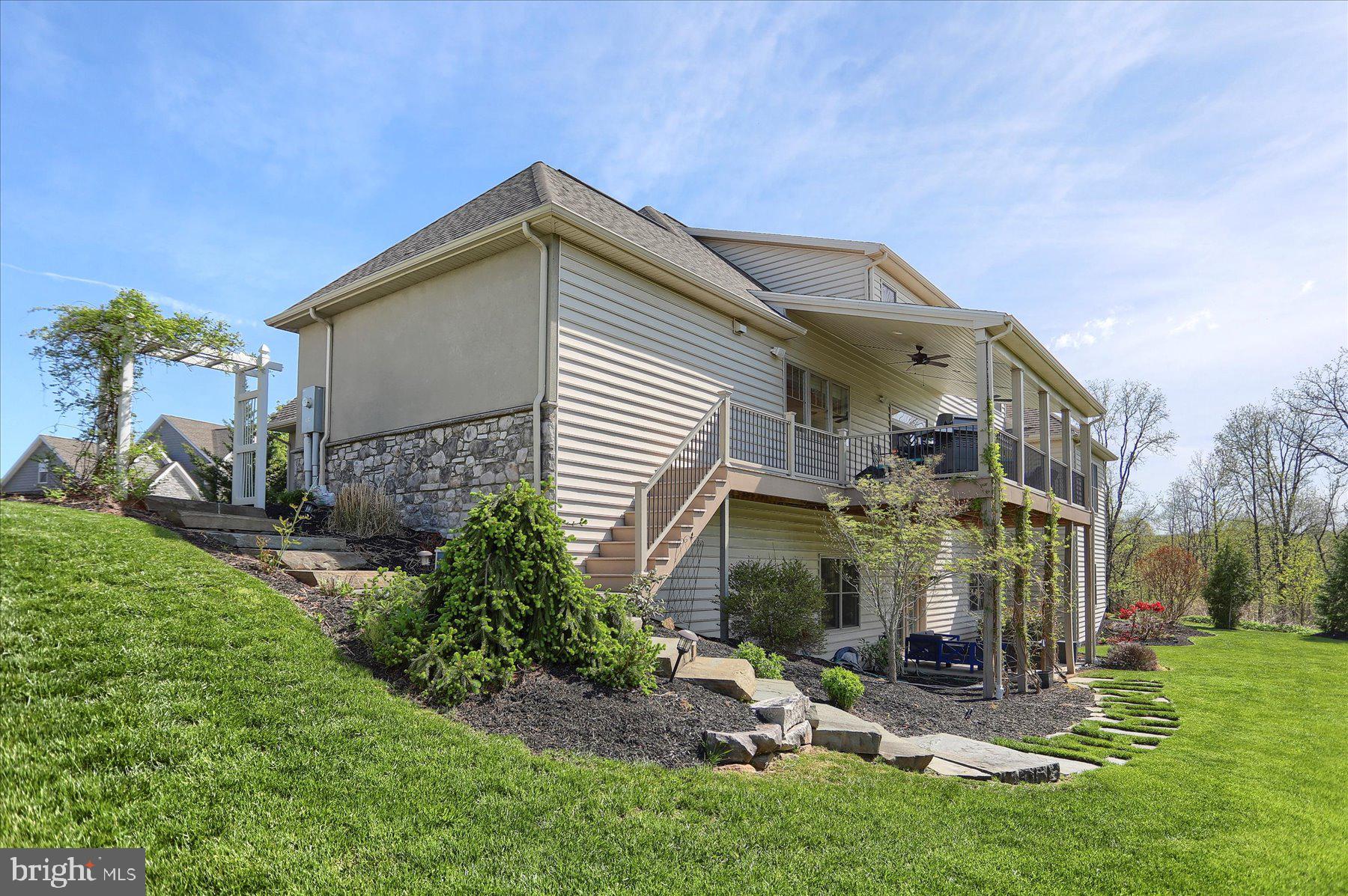 DEAVEN WOODS - Residential