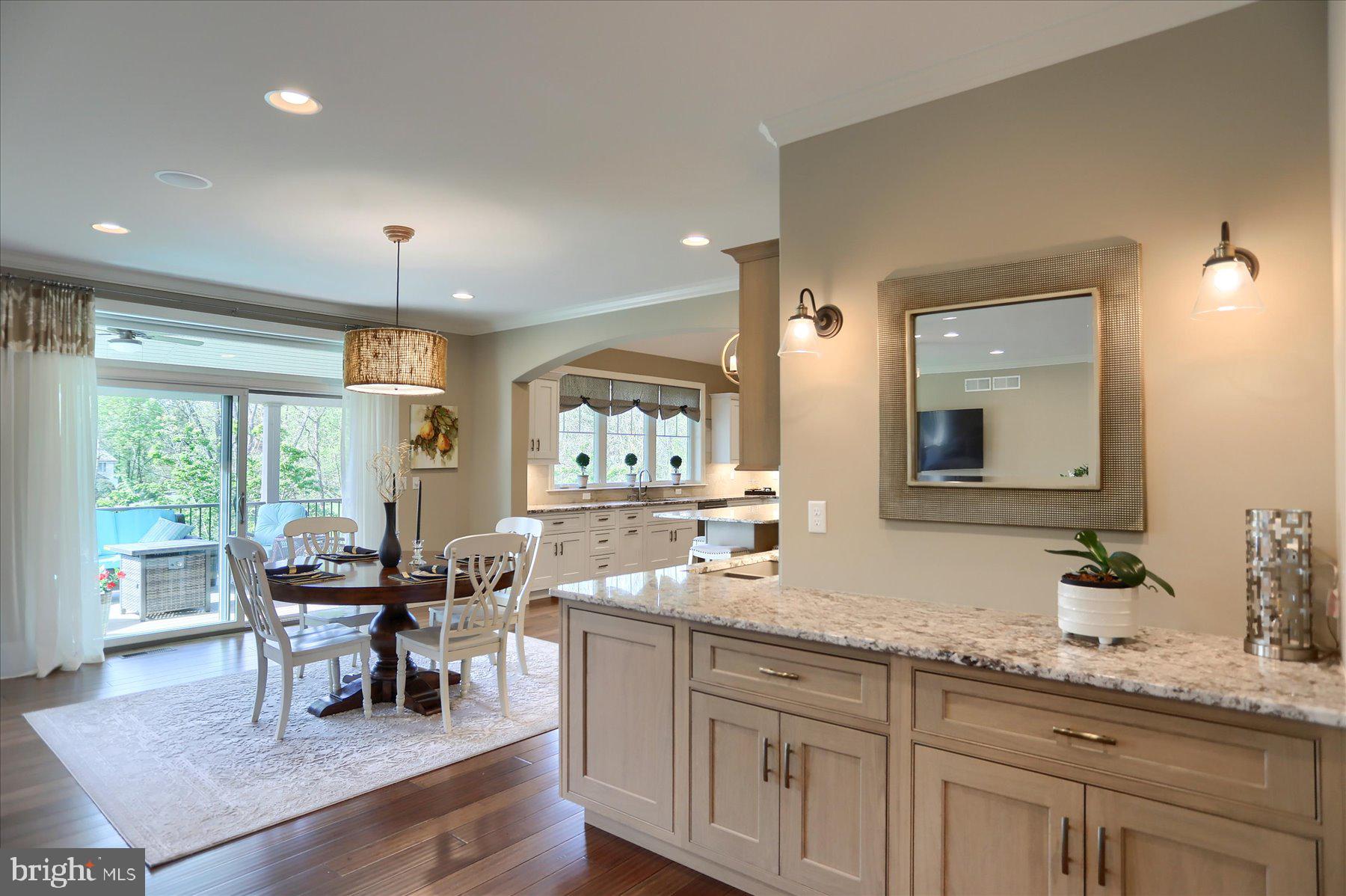 DEAVEN WOODS - Residential