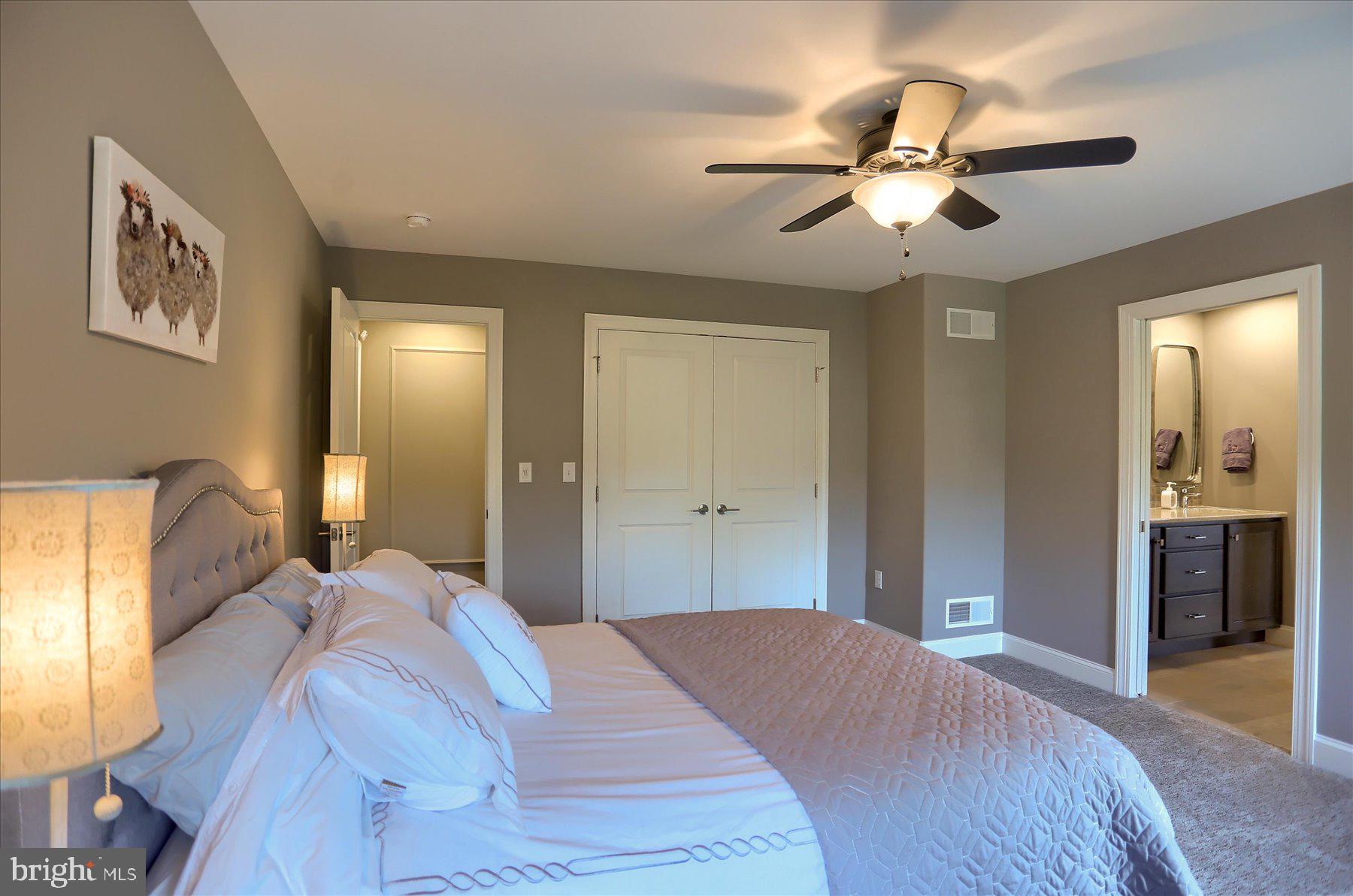 DEAVEN WOODS - Residential