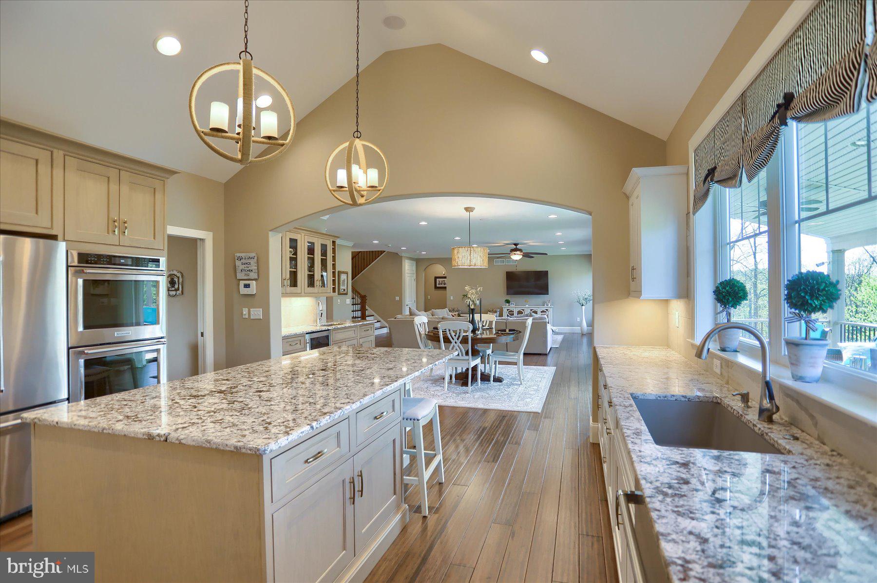 DEAVEN WOODS - Residential