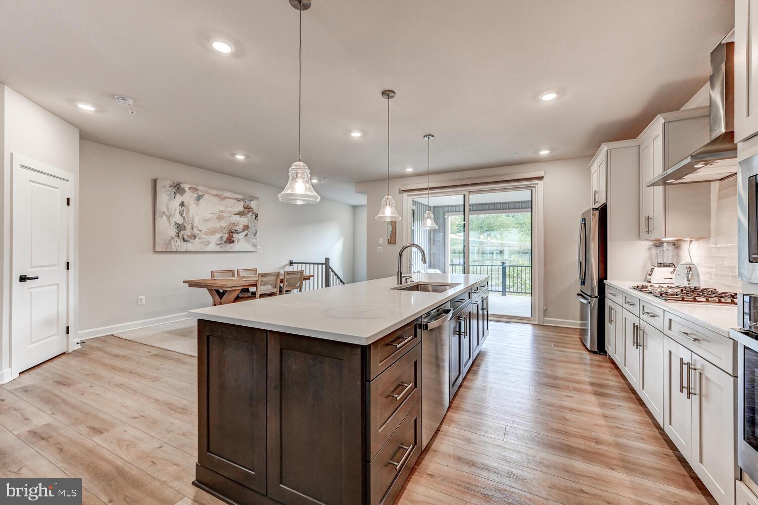 LONGVIEW RIDGE - Residential