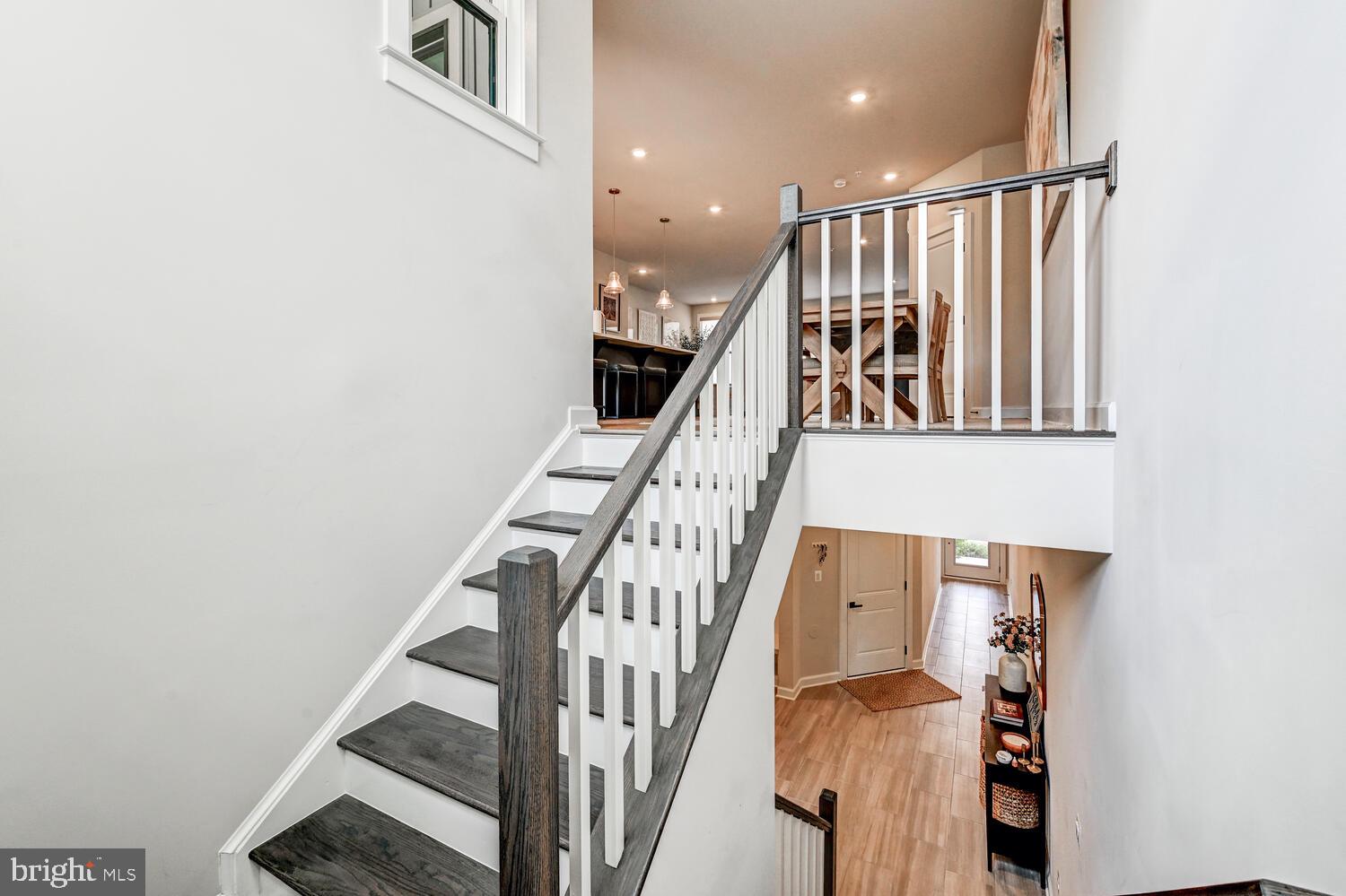 LONGVIEW RIDGE - Residential