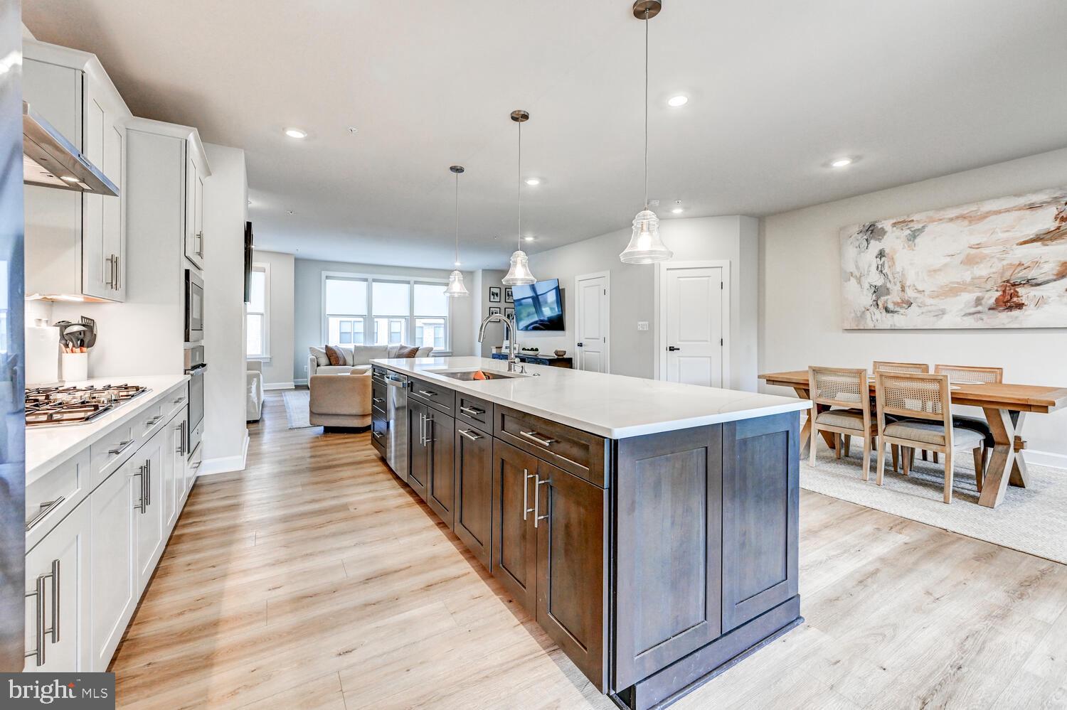 LONGVIEW RIDGE - Residential