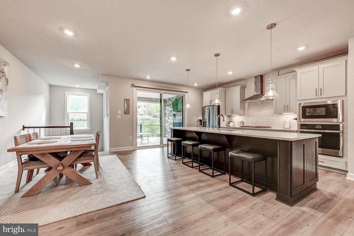 LONGVIEW RIDGE - Residential