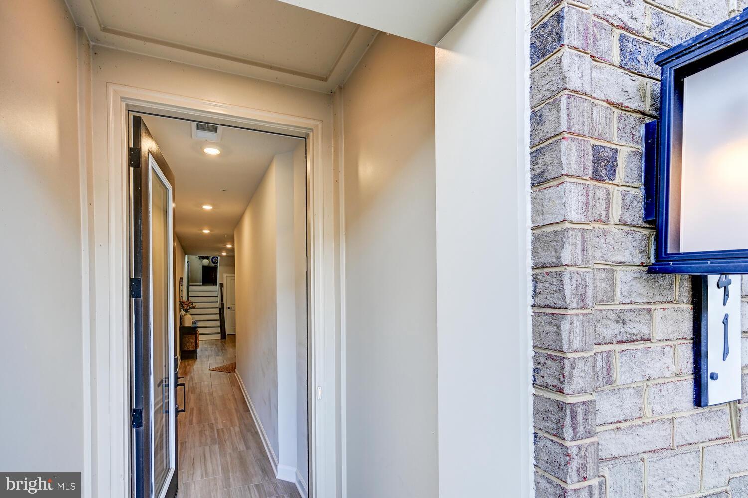 241 HICKORY HOLLOW COURT