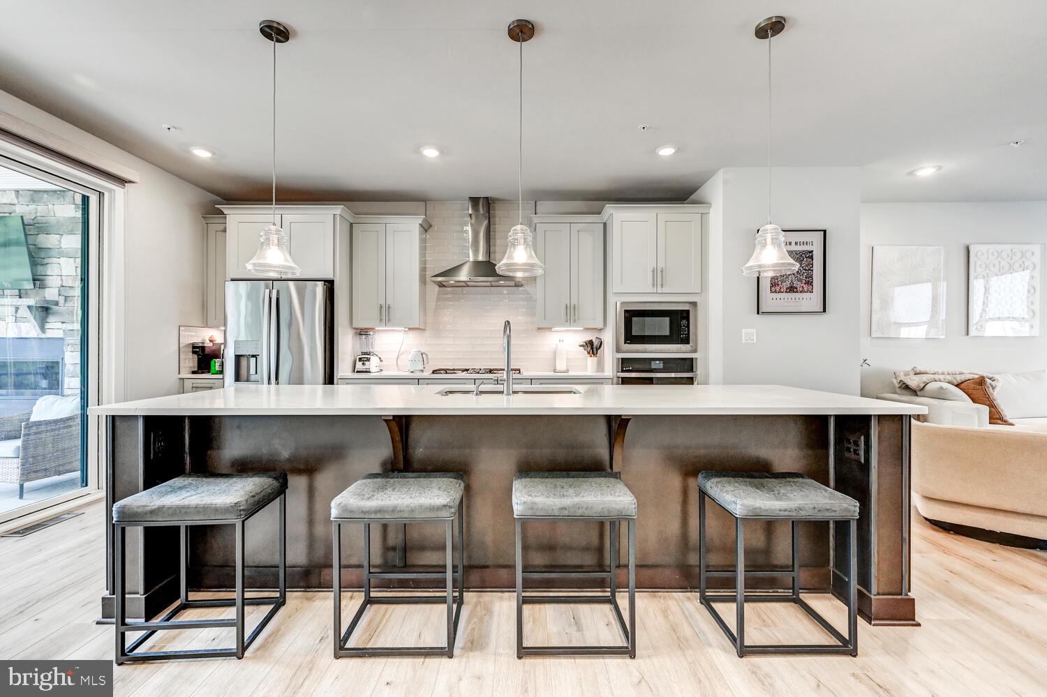 LONGVIEW RIDGE - Residential