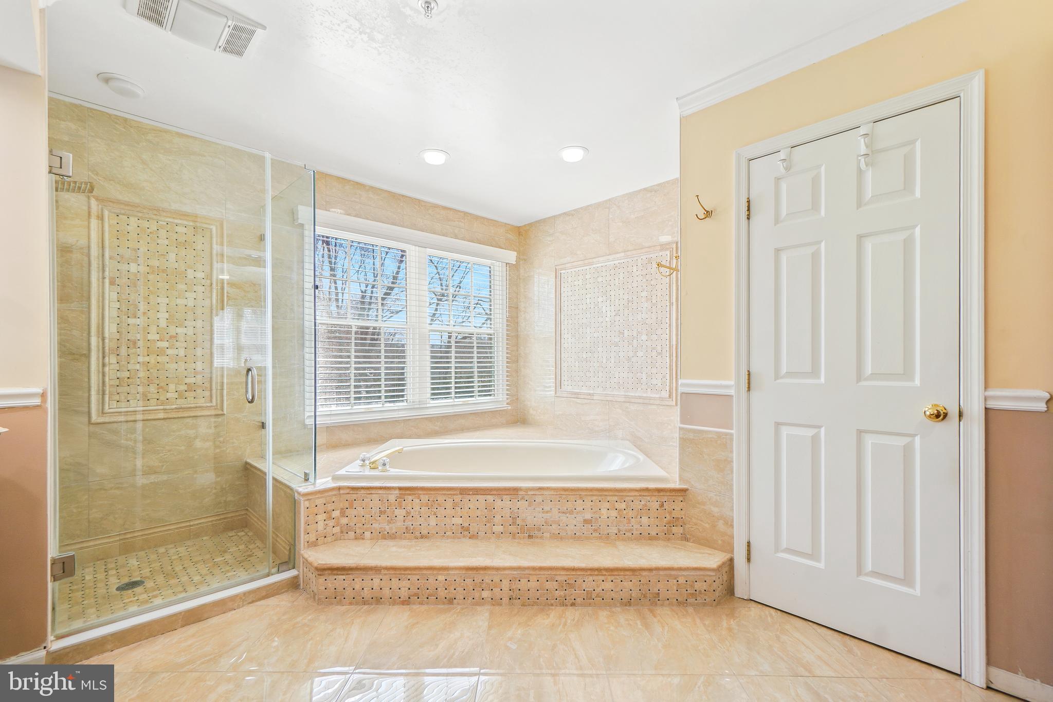 WOODMORE SOUTH - Residential